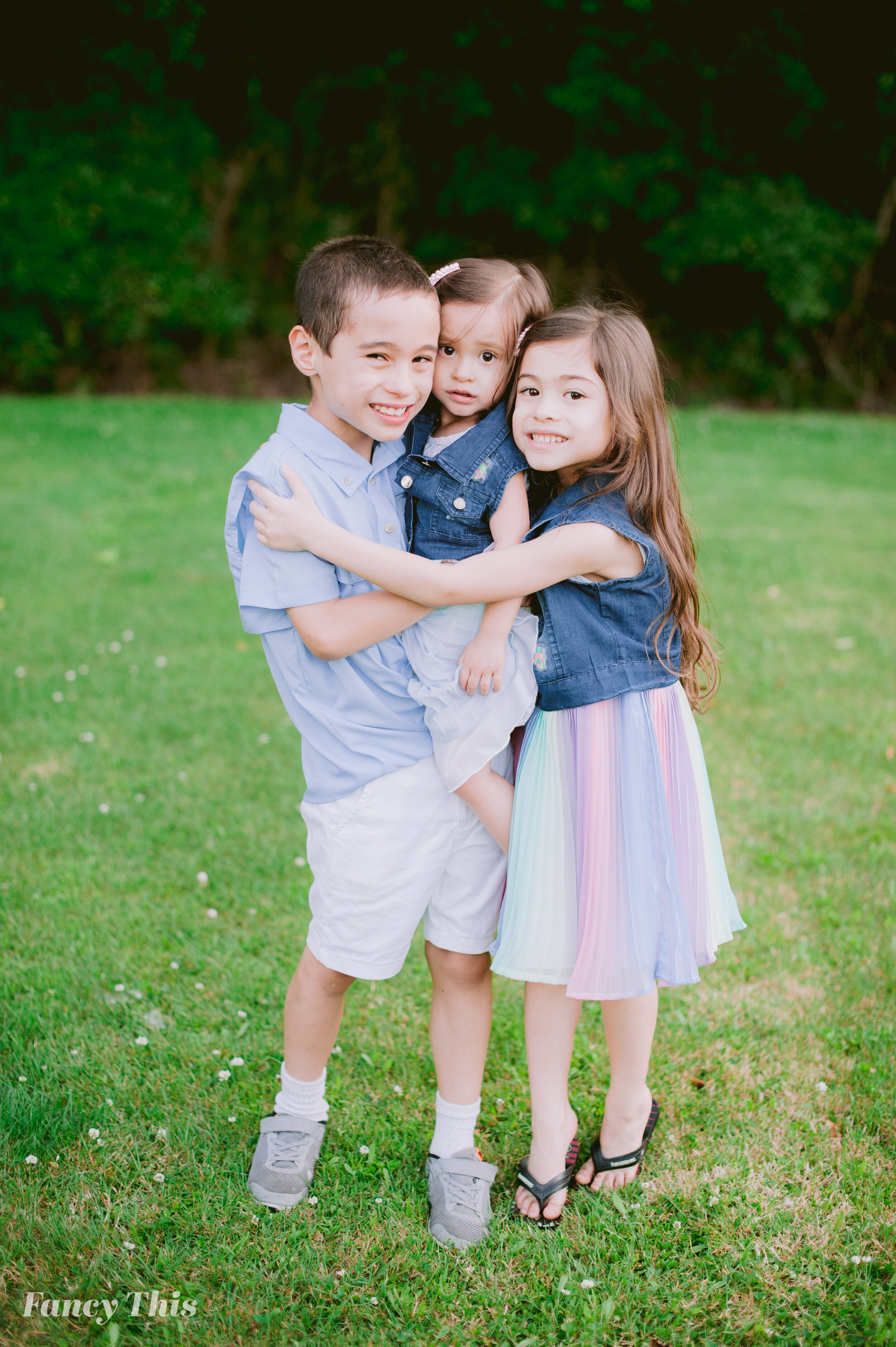 raleighfamilyphotographer_greenvillencfamilyphotographer_southernfamilysession_sagefarmfamilyphotos-20.jpg