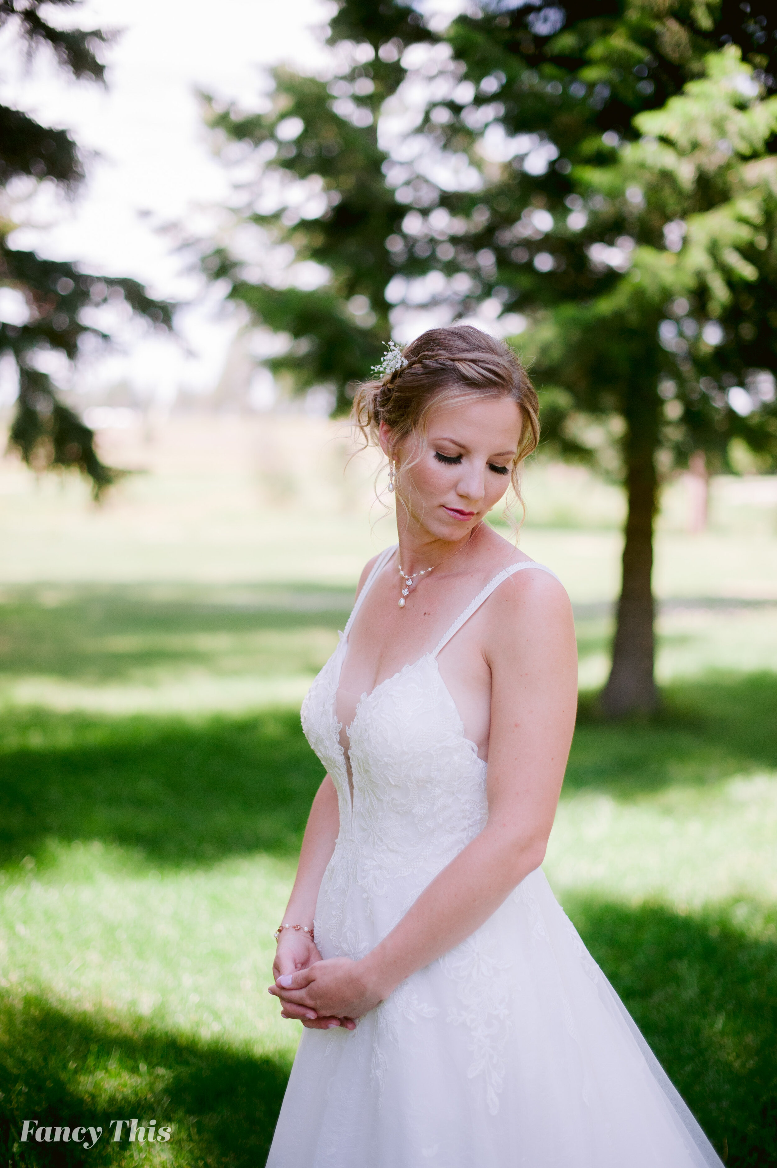 glaciernationalparkwedding_montanaweddingphotographer_glaciernationalparkweddingphotography_destinationweddingphotography_fancythisphotography-80.jpg