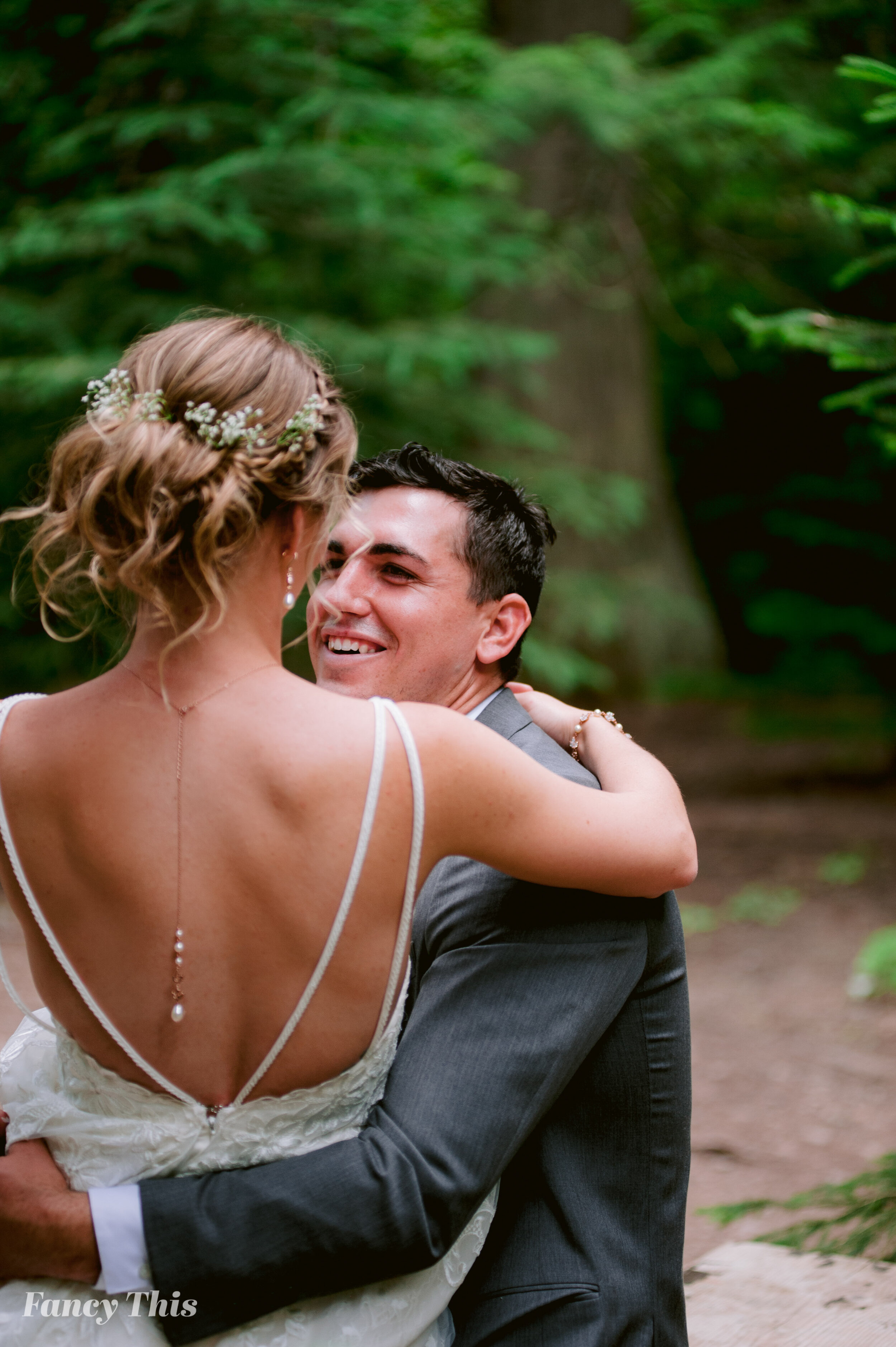 glaciernationalparkwedding_montanaweddingphotographer_glaciernationalparkweddingphotography_destinationweddingphotography_fancythisphotography-367.jpg