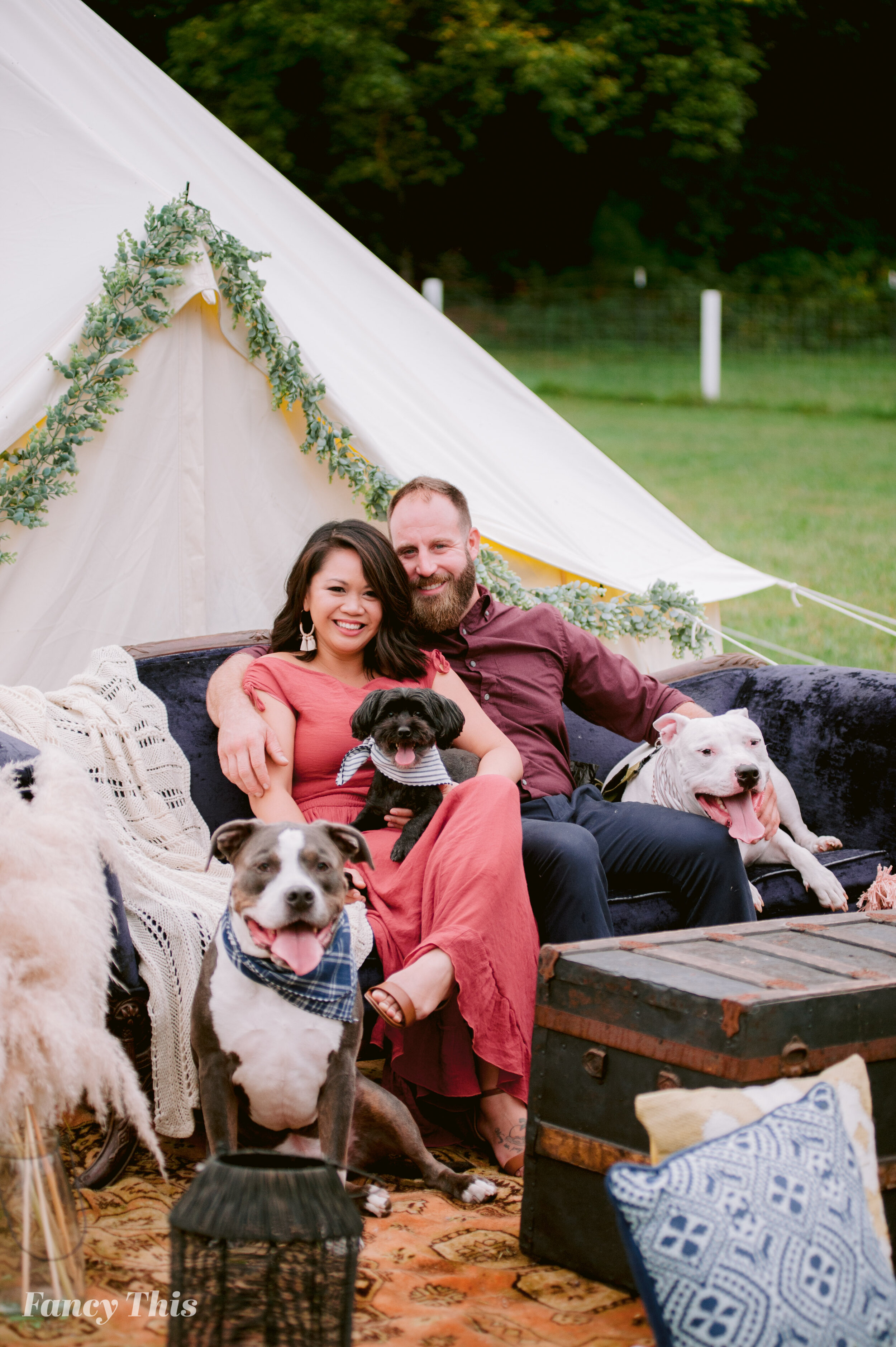 theoaksatoxfordengagementsession_oxfordweddingphotographer_ncweddingphotography_farmwedding-51.jpg