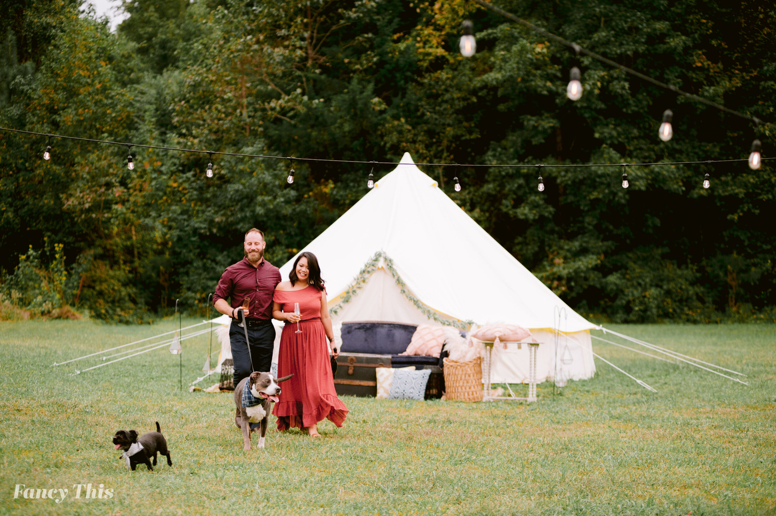 theoaksatoxfordengagementsession_oxfordweddingphotographer_ncweddingphotography_farmwedding-102.jpg