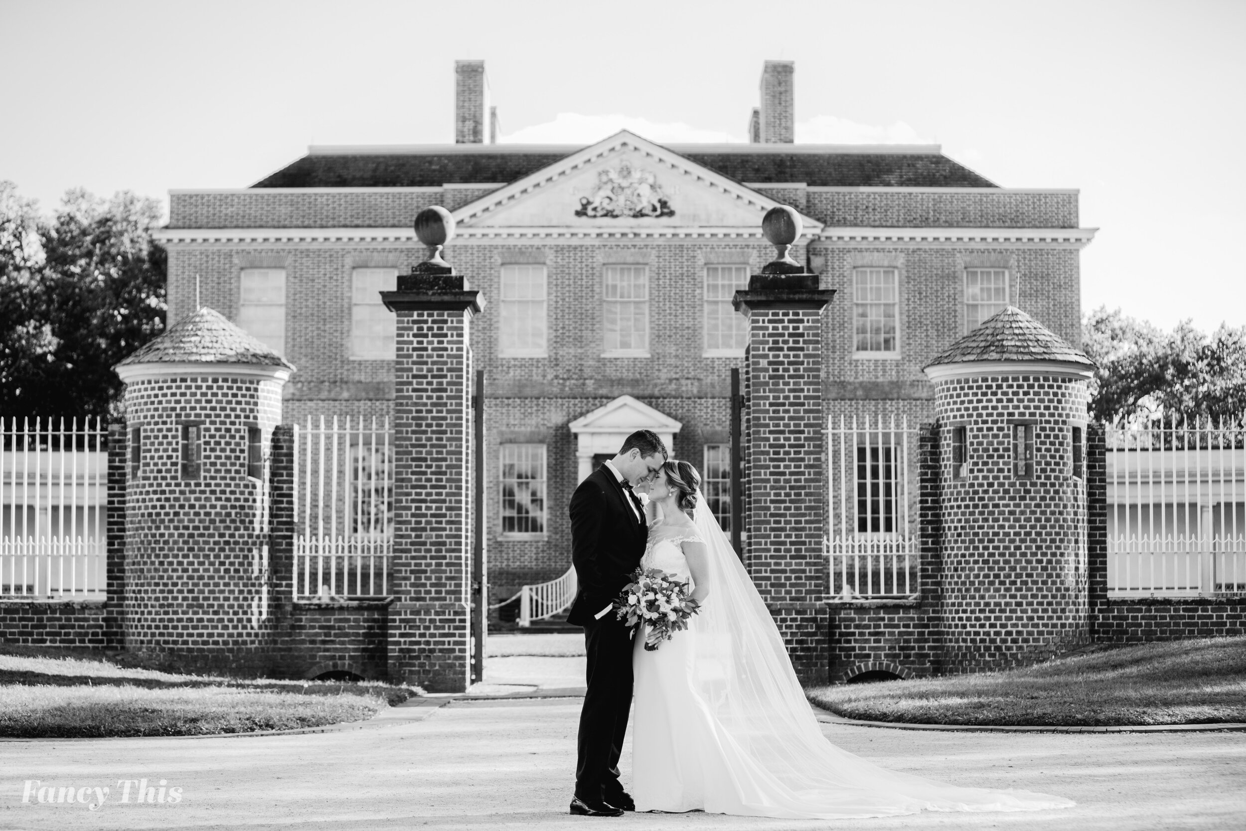 tryonpalacewedding_tryonpalaceweddingphotography_newbernweddingphotographer_persimmonsrestaurantwedding-282.JPG