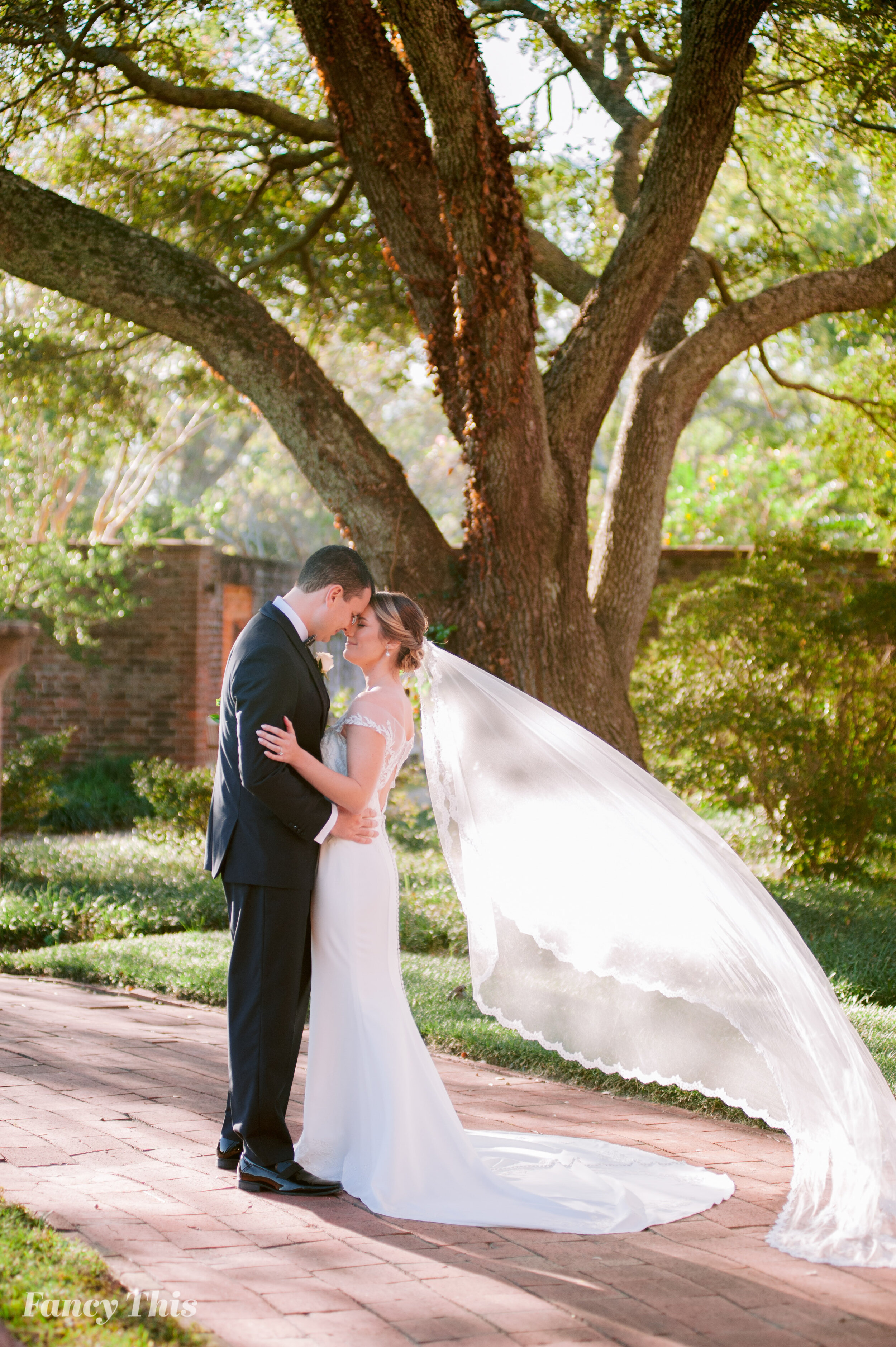 tryonpalacewedding_tryonpalaceweddingphotography_newbernweddingphotographer_persimmonsrestaurantwedding-428.JPG