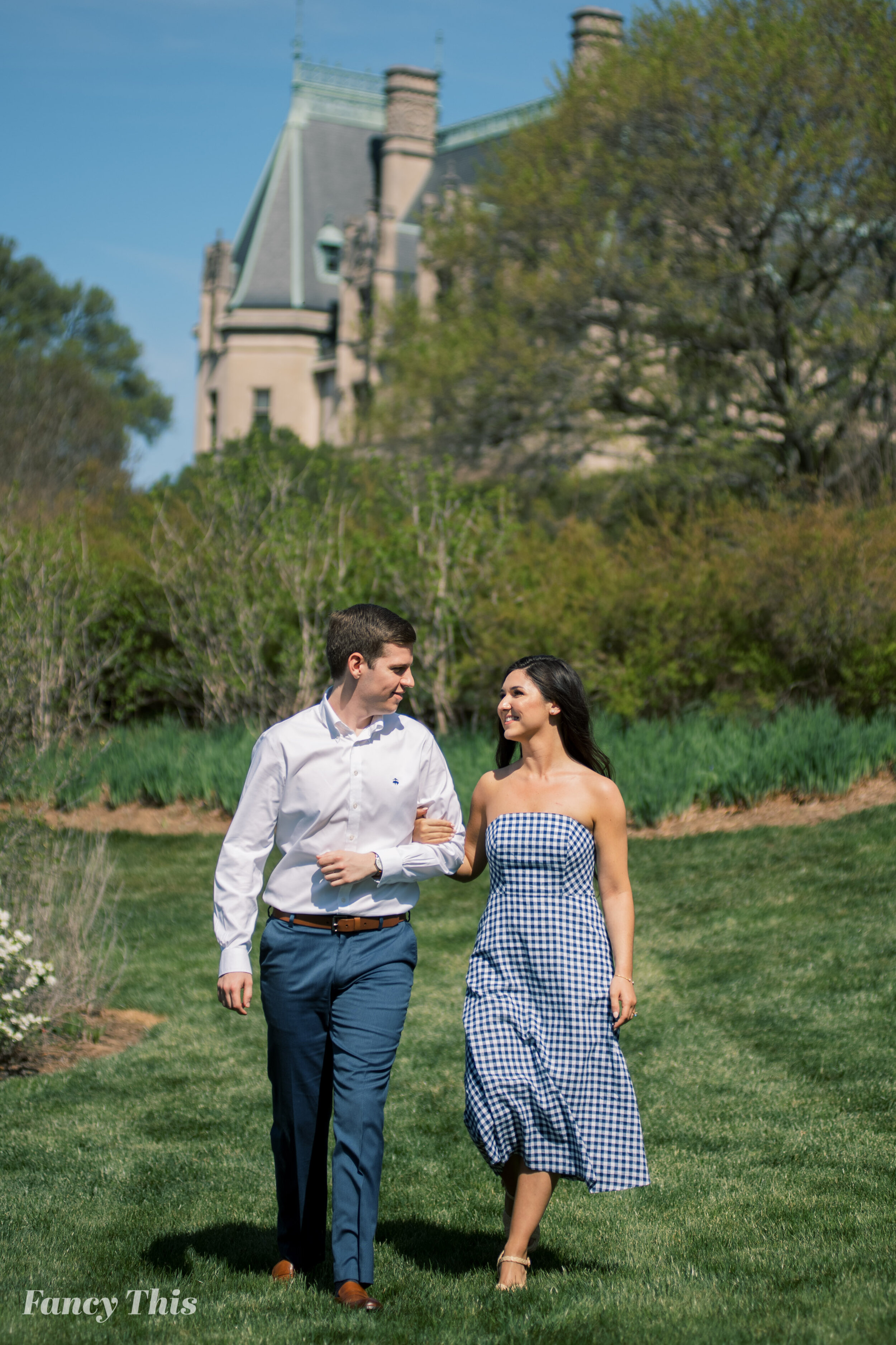 engagementatthebiltmore_ashevilleweddingphotographer_ashevilleengagementphotography_biltmoreengagement-9.JPG