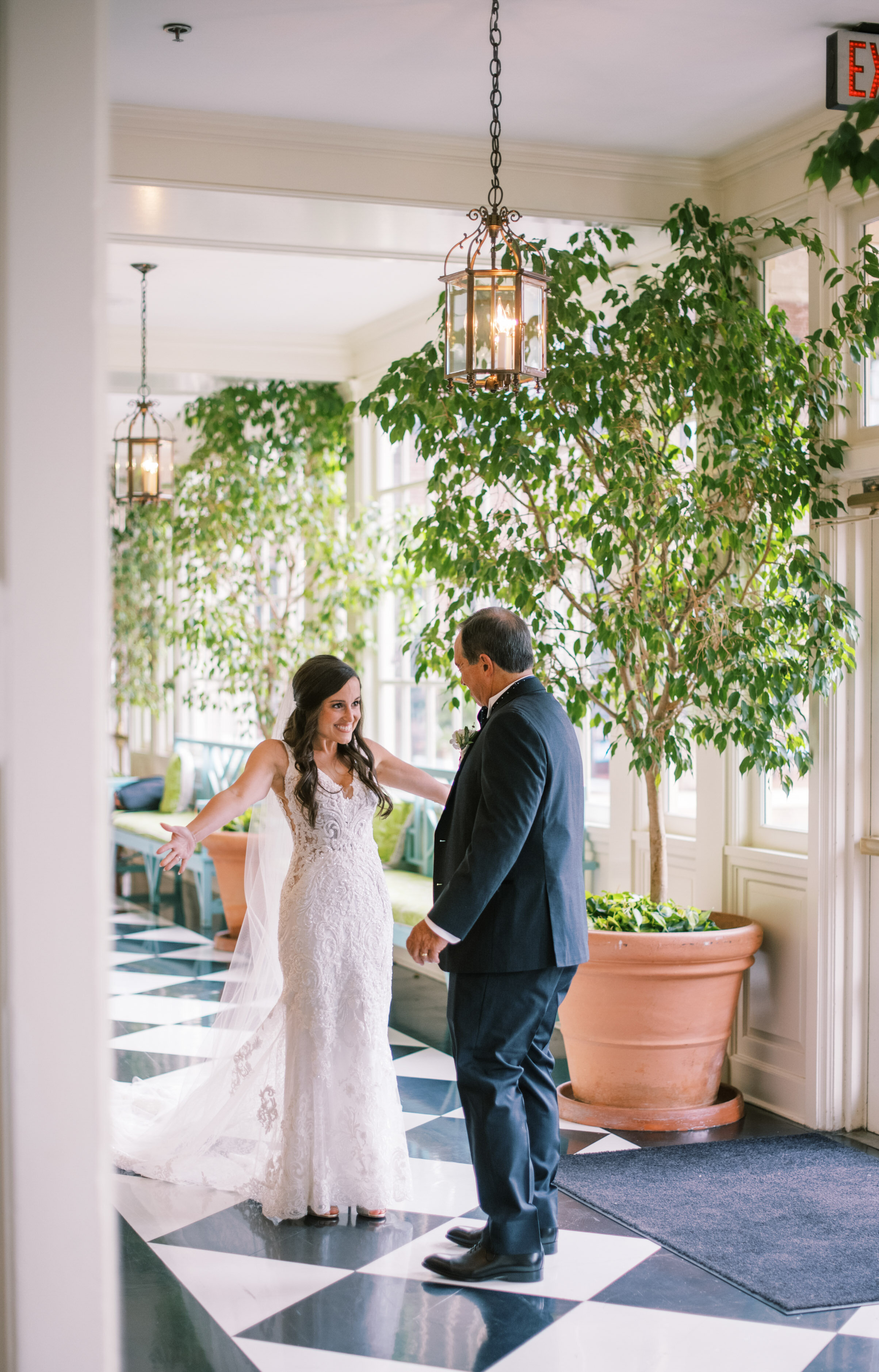 carolinainnwedding_chapelhillweddingphotographer_UNCwedding_carolinainnpreferredphotographer-110.jpg