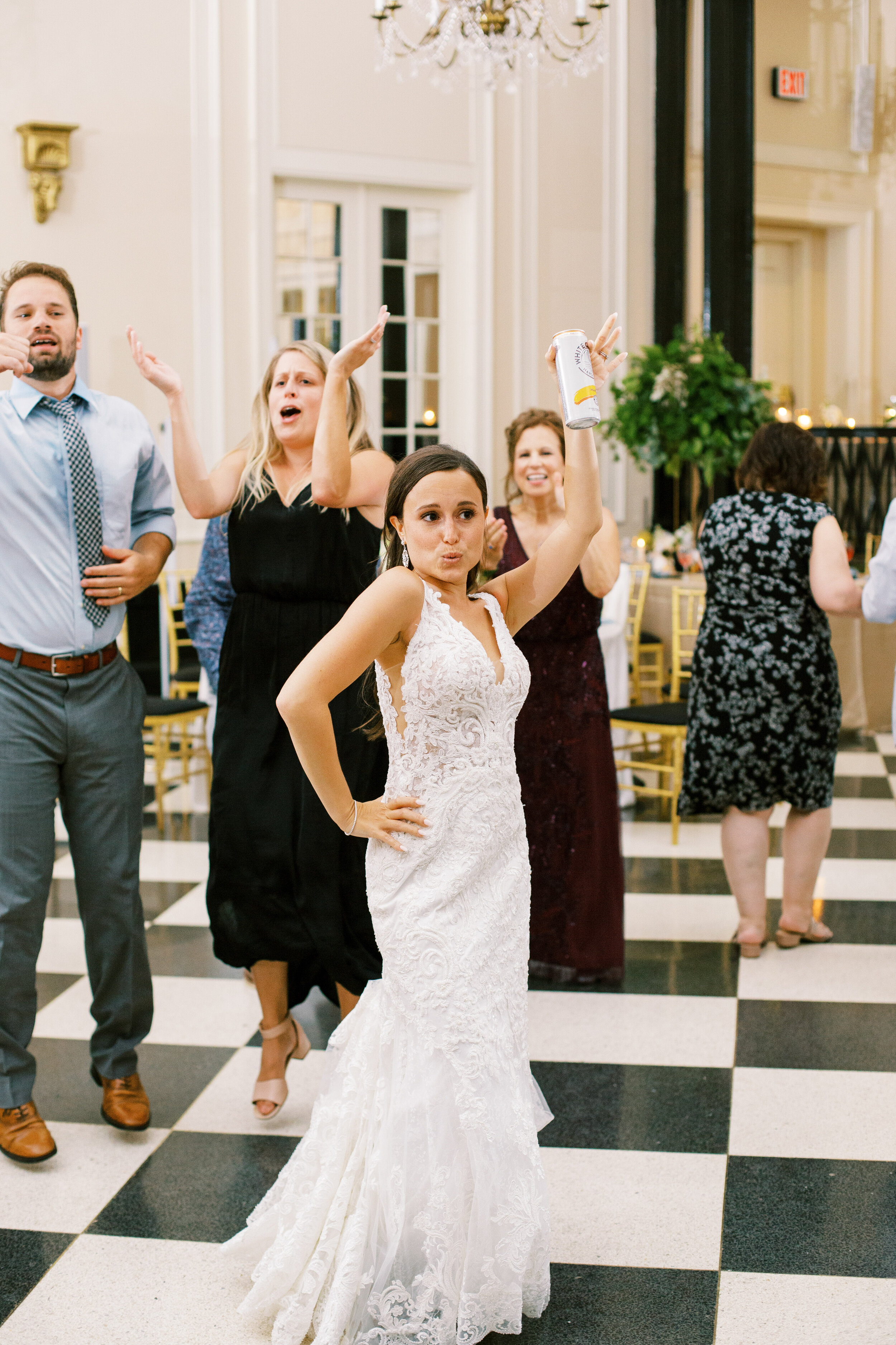 carolinainnwedding_chapelhillweddingphotographer_UNCwedding_carolinainnpreferredphotographer-948.jpg