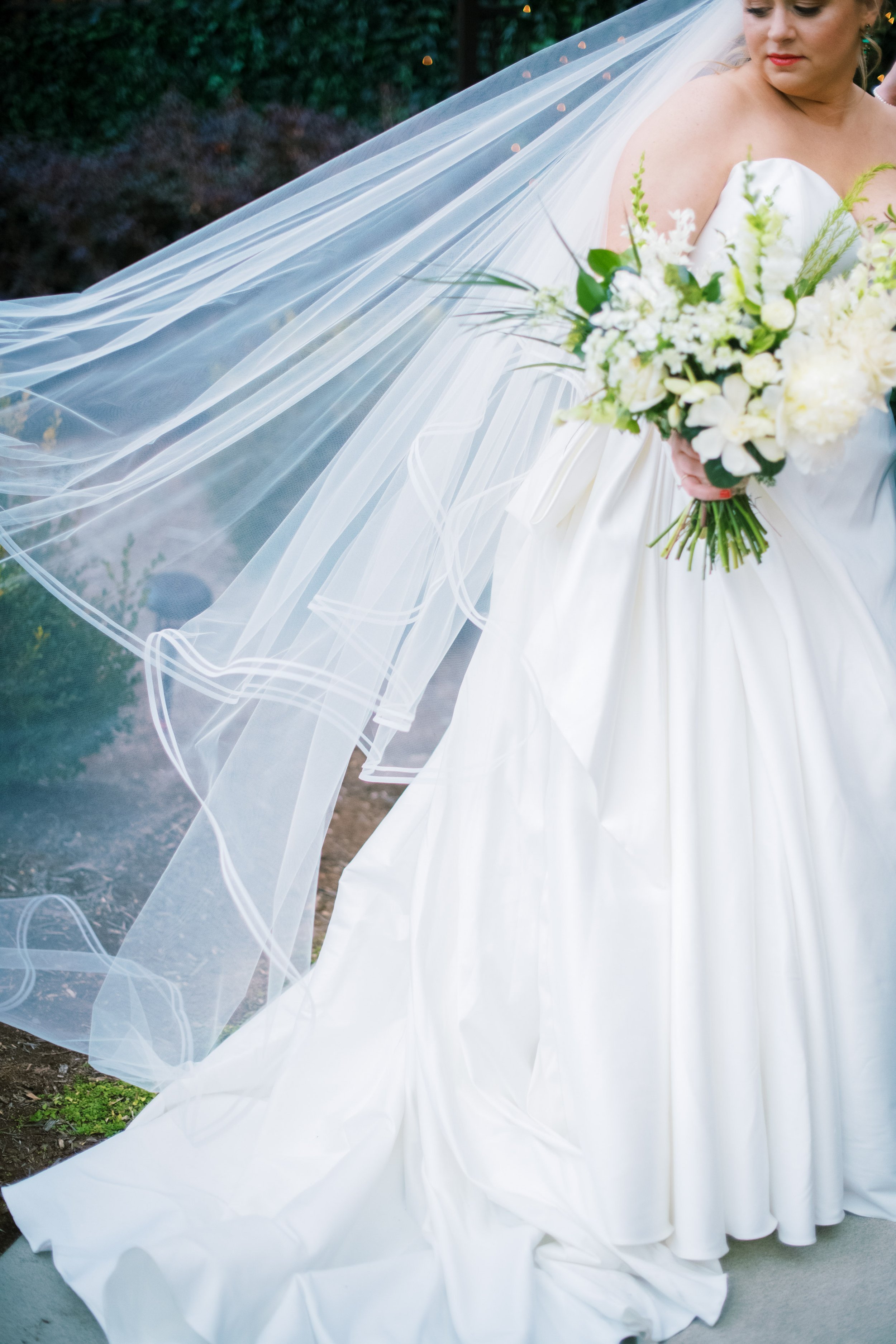 Bridal Veil and Bouquet Wedding at The Cloth Mill at Eno River&nbsp;Fancy This Photography