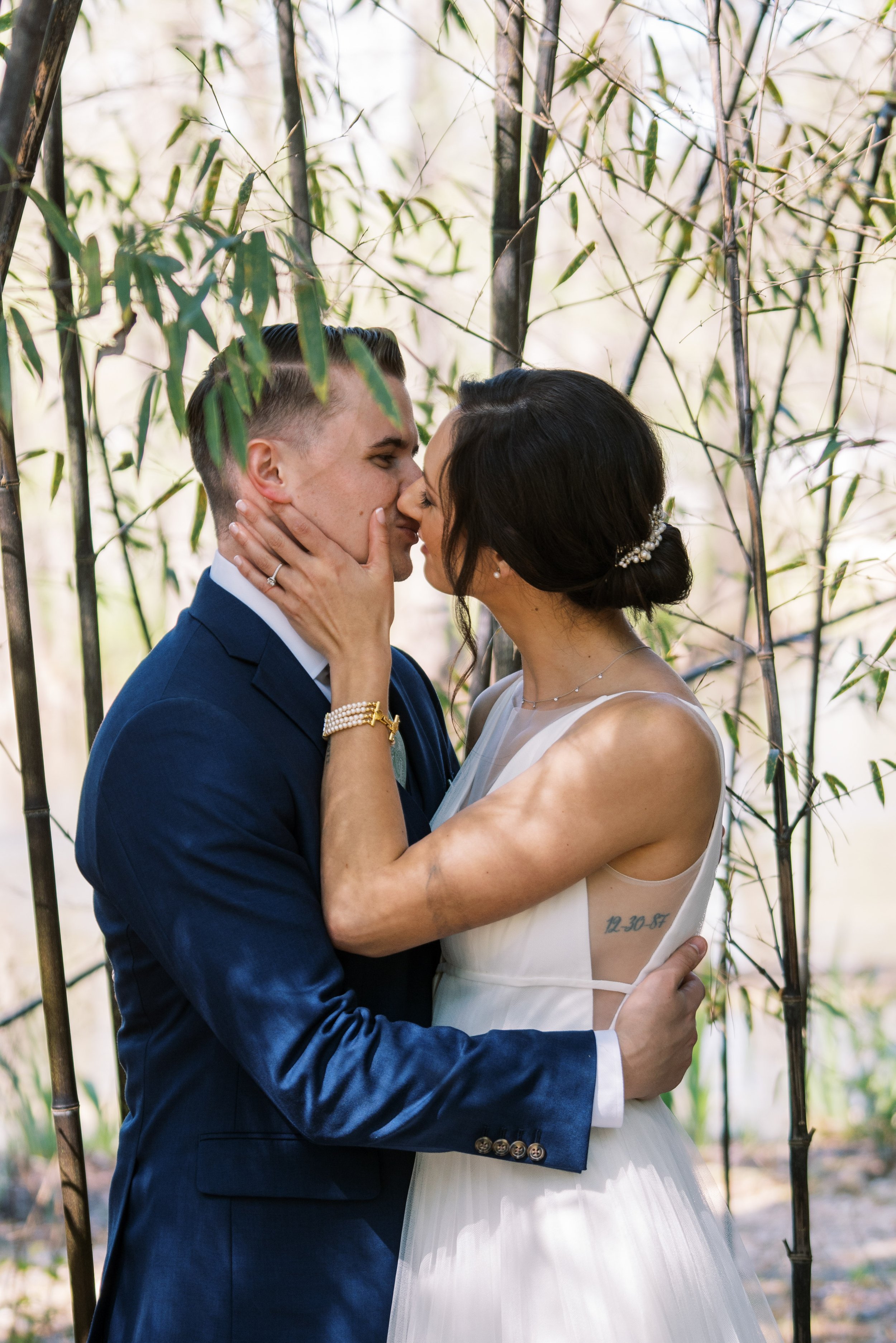 Bride Groom Kiss Bamboo Cape Fear Botanical Garden Wedding Fancy This Photography