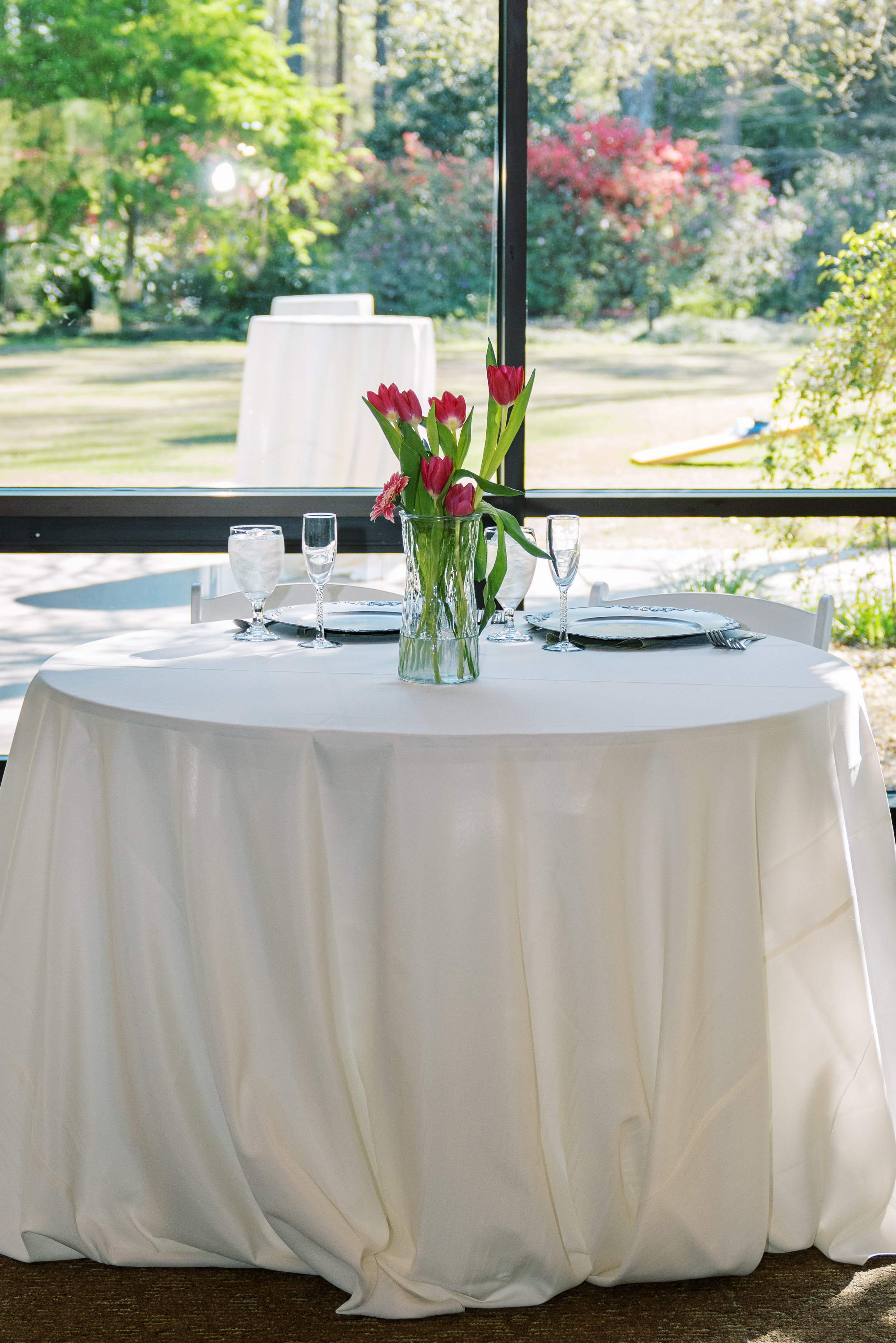 Pink Tulips on Sweetheart Table Cape Fear Botanical Garden Wedding Fancy This Photography