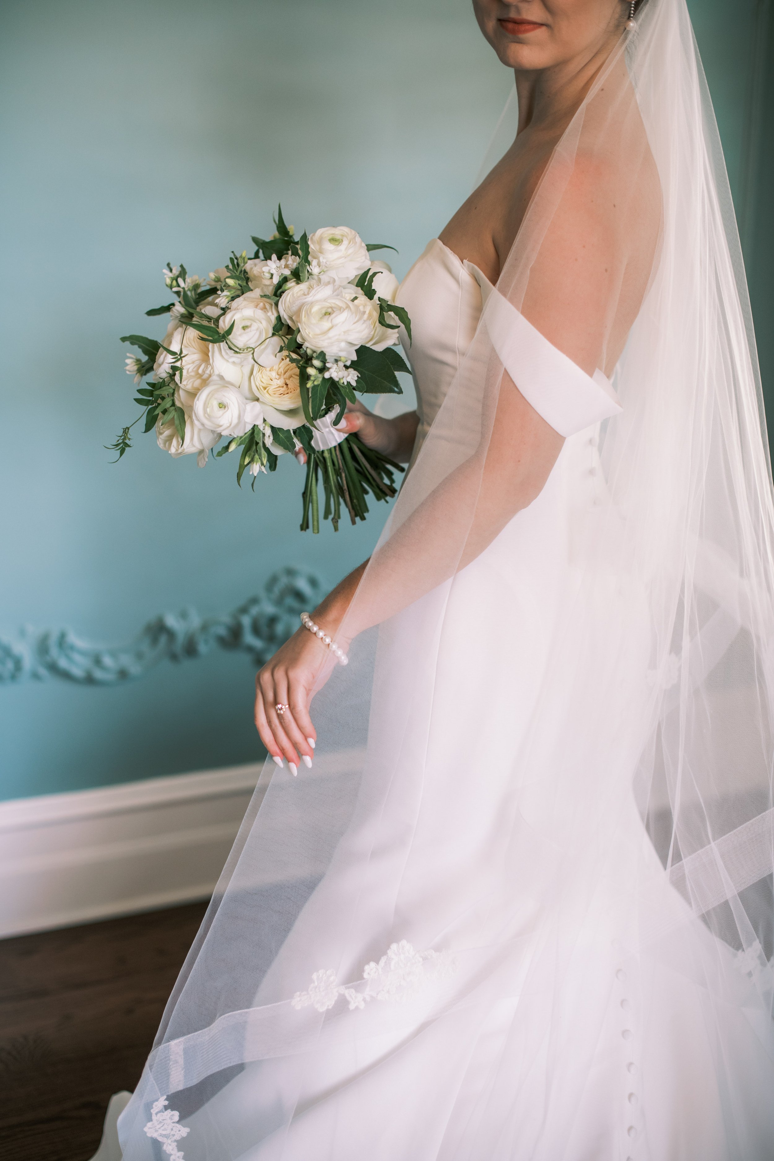 Fine Art Bridal Portrait Session at River Forest Manor and Marina Fancy This Photography