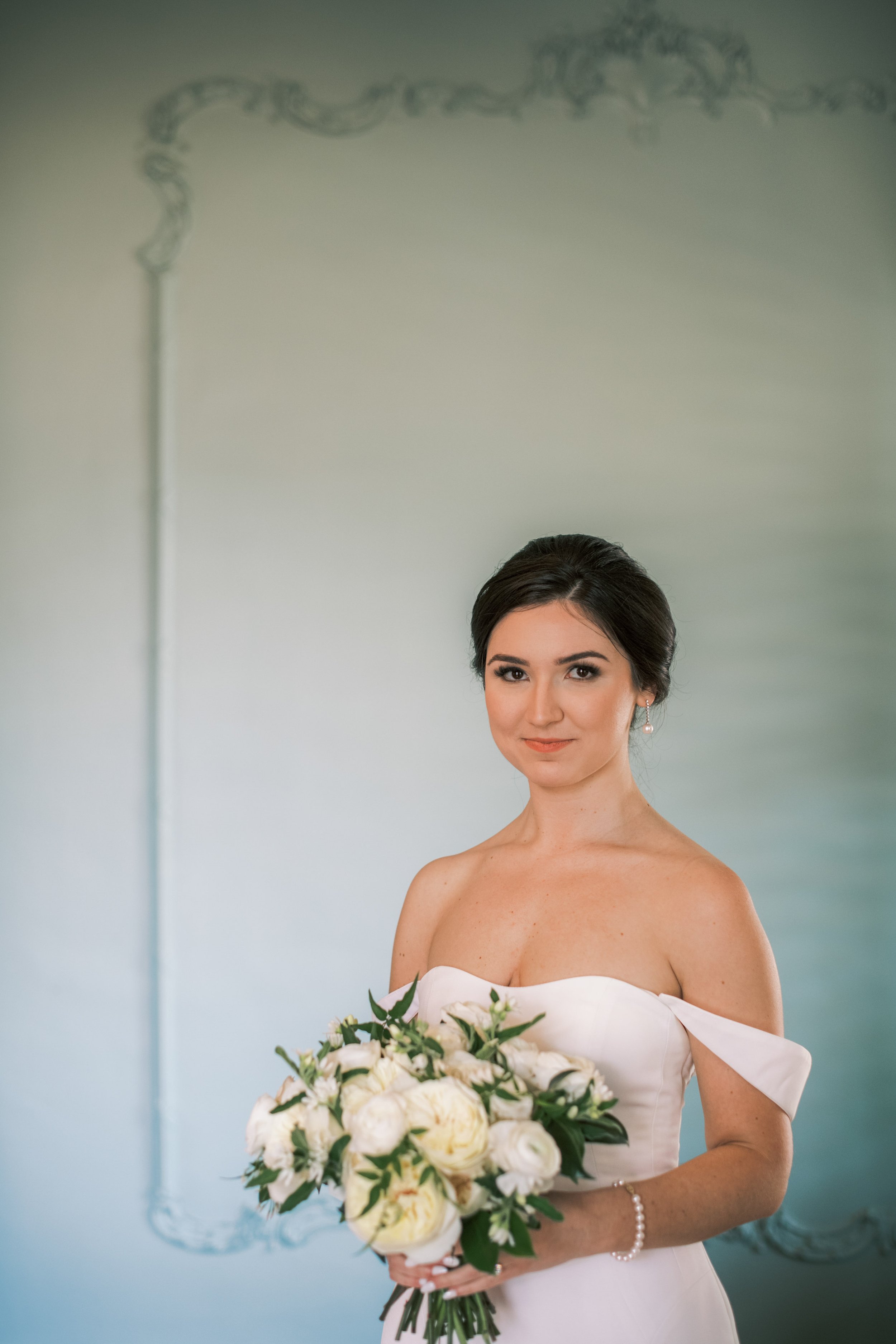 Gorgeous Bridal Portrait at River Forest Manor and Marina Fancy This Photography