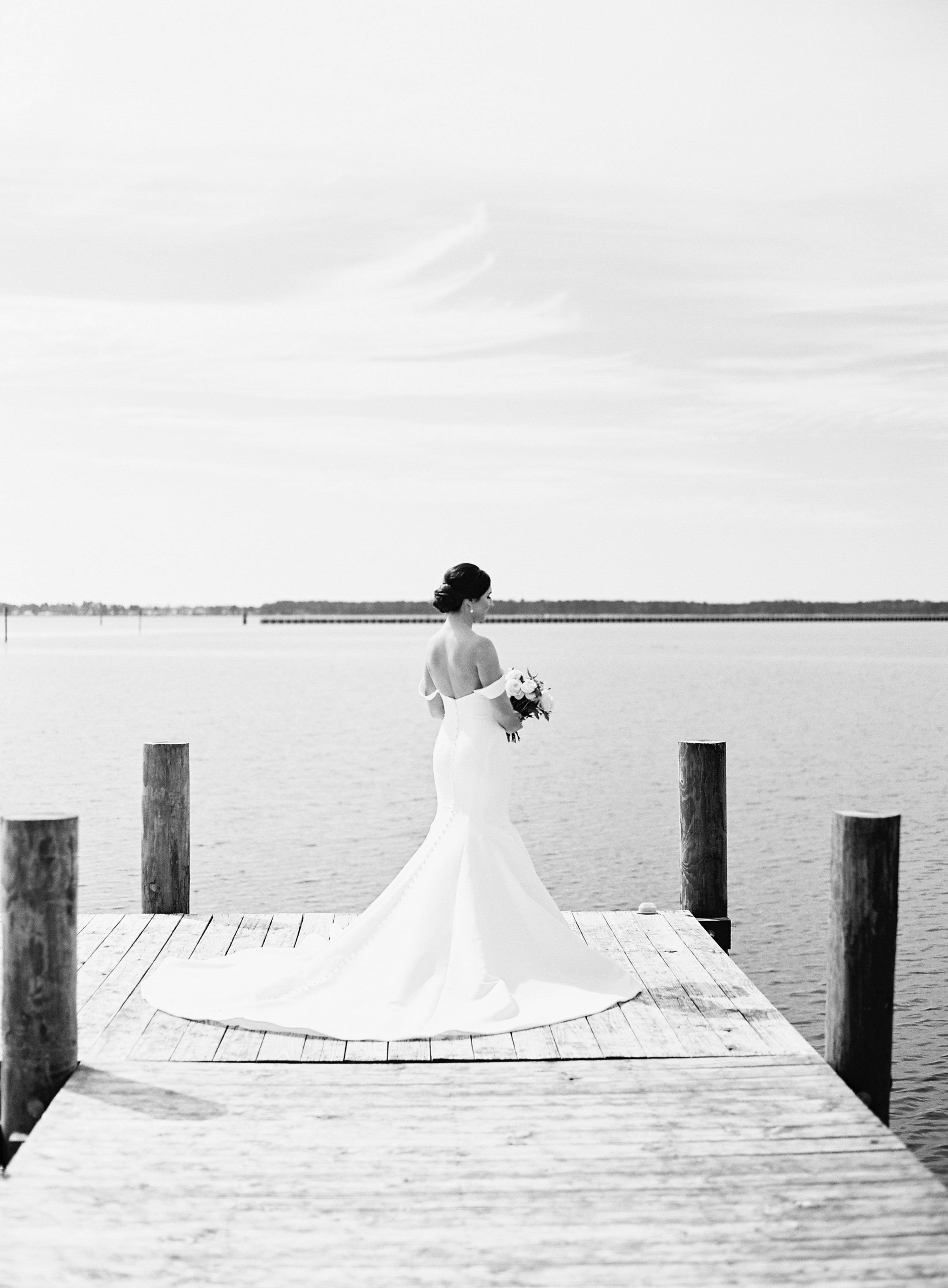 Black and White Fine Art Coastal Bridal Portraits at River Forest Manor and Marina Fancy This Photography