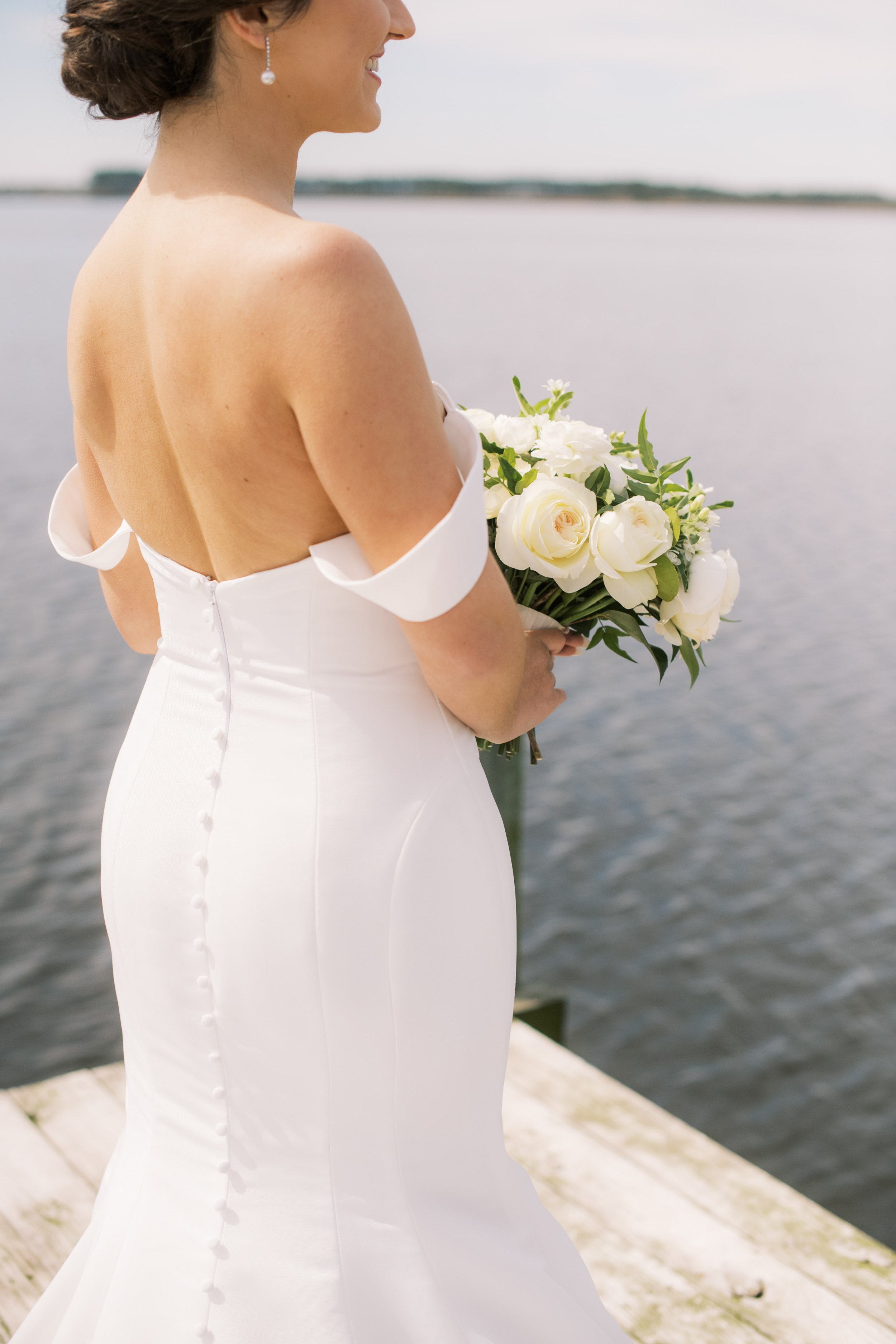 Fine Art Dockside Bridal Portraits at River Forest Manor and Marina Fancy This Photography