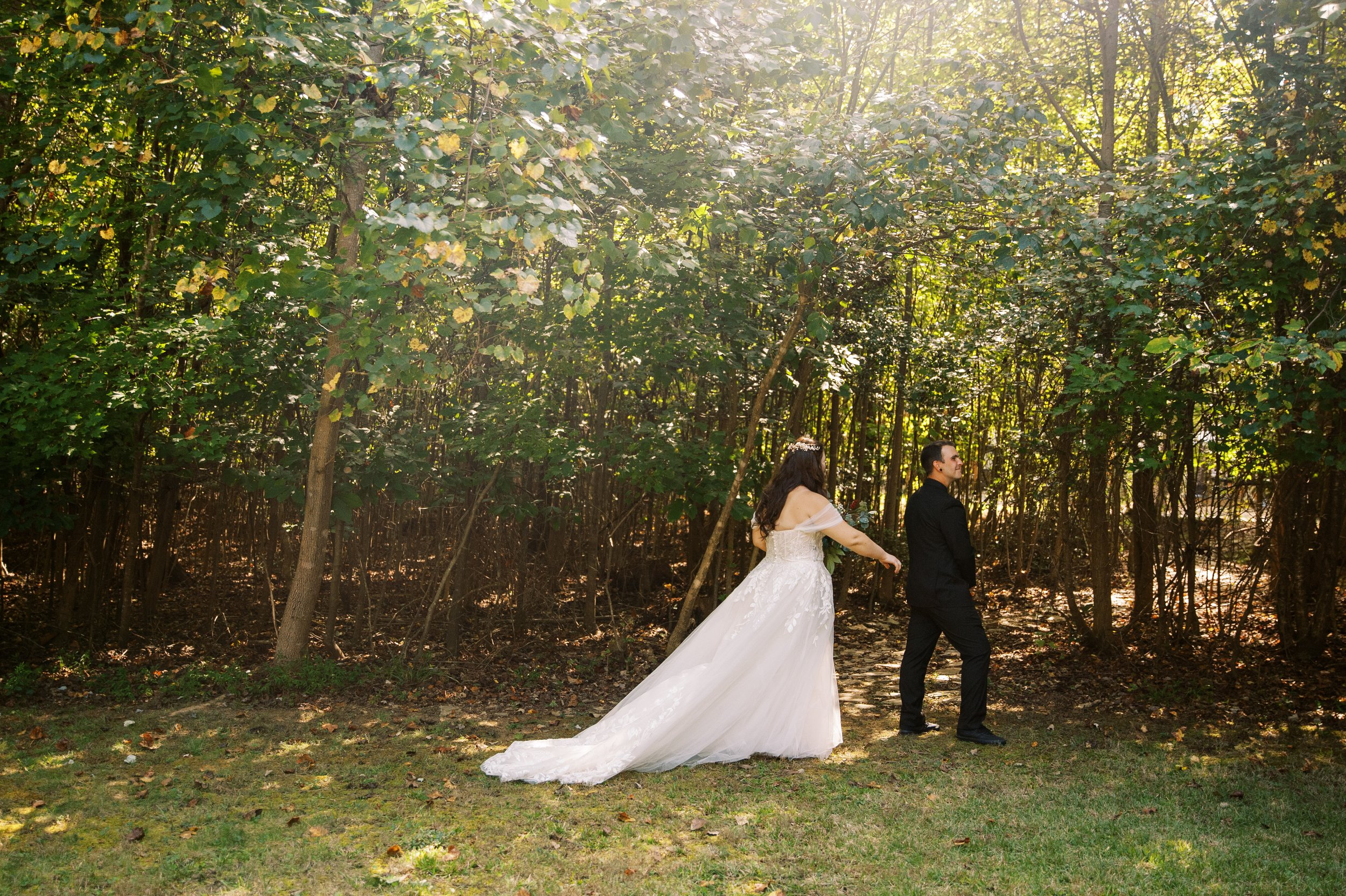 greensboroweddingphotographer_asheborowedding_backyardwedding-82.jpg