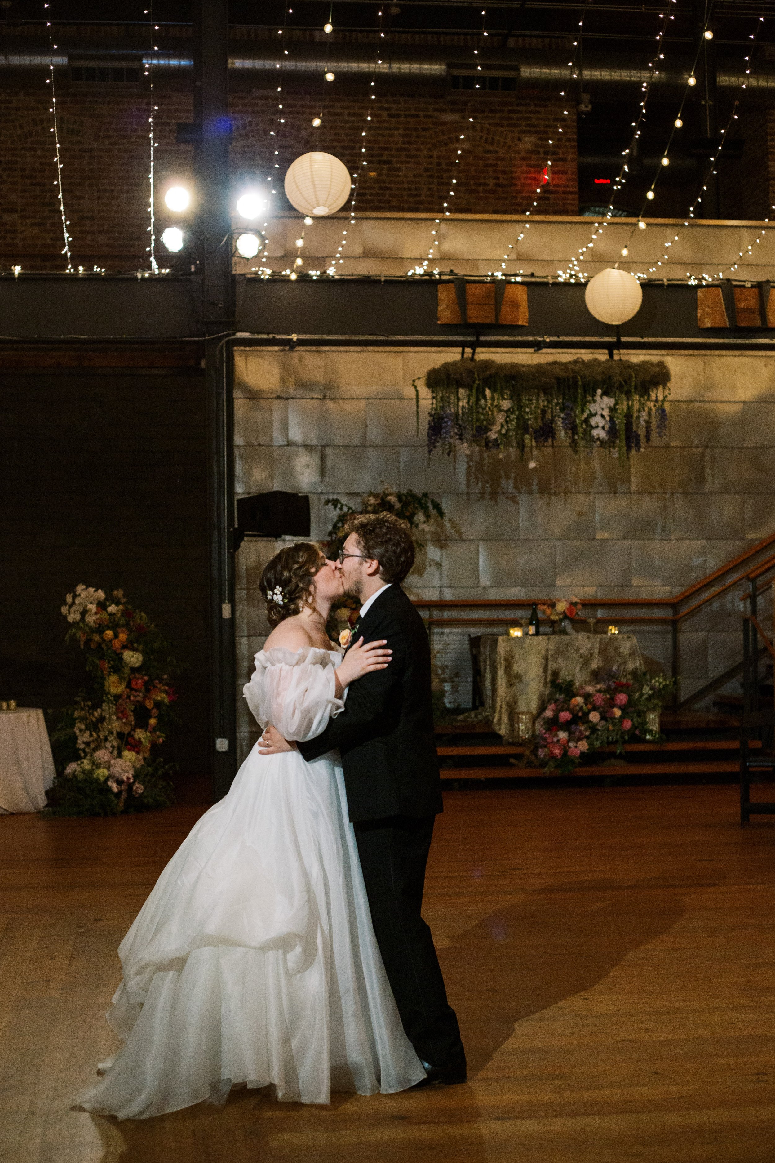 bay7weddingvenue_durhamweddingphotography_americantobaccocampuswedding-147.jpg