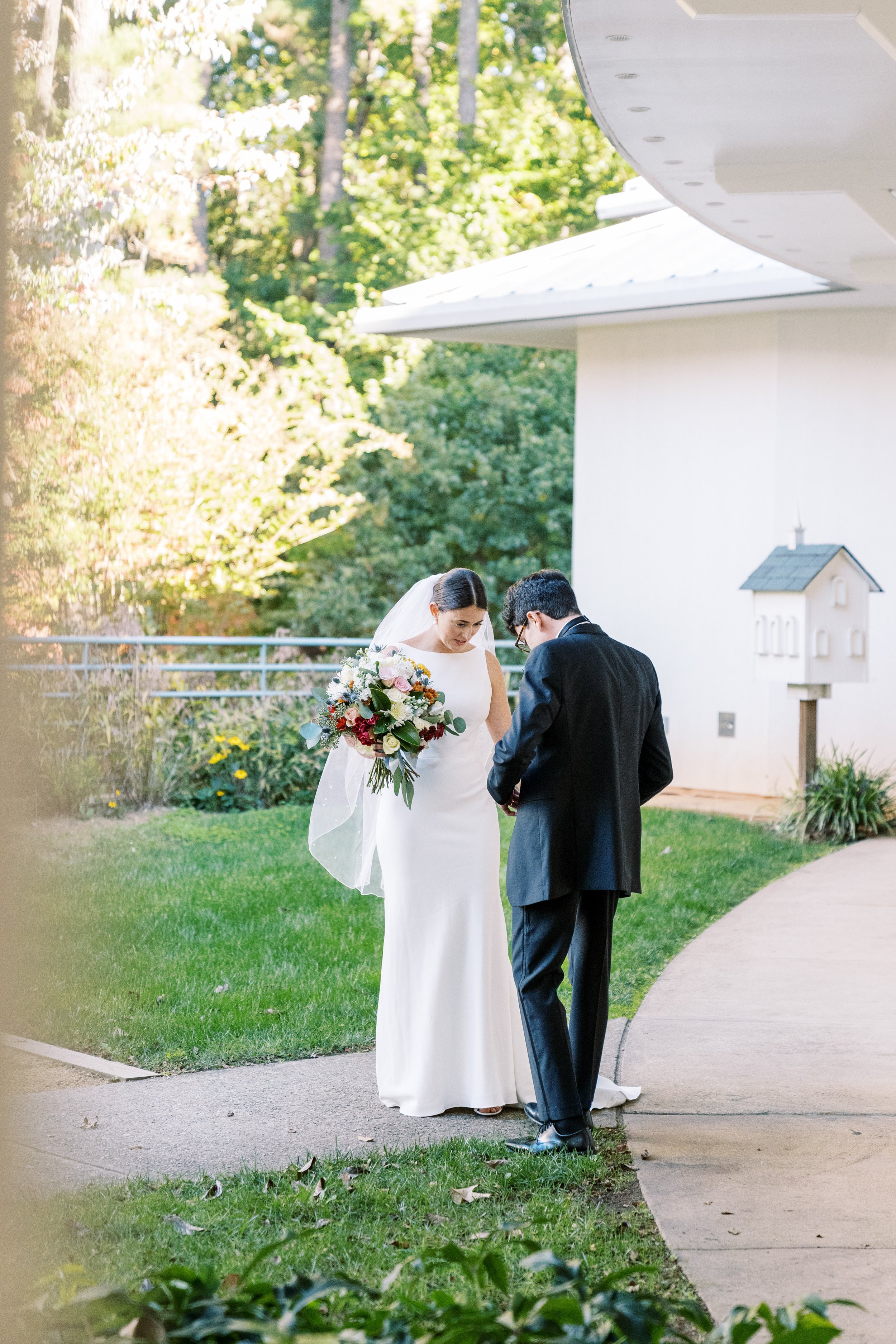 caryweddingvenue_theupchurchweddingvenue_caryweddingphotographer_raleighweddingphotographer-138.jpg