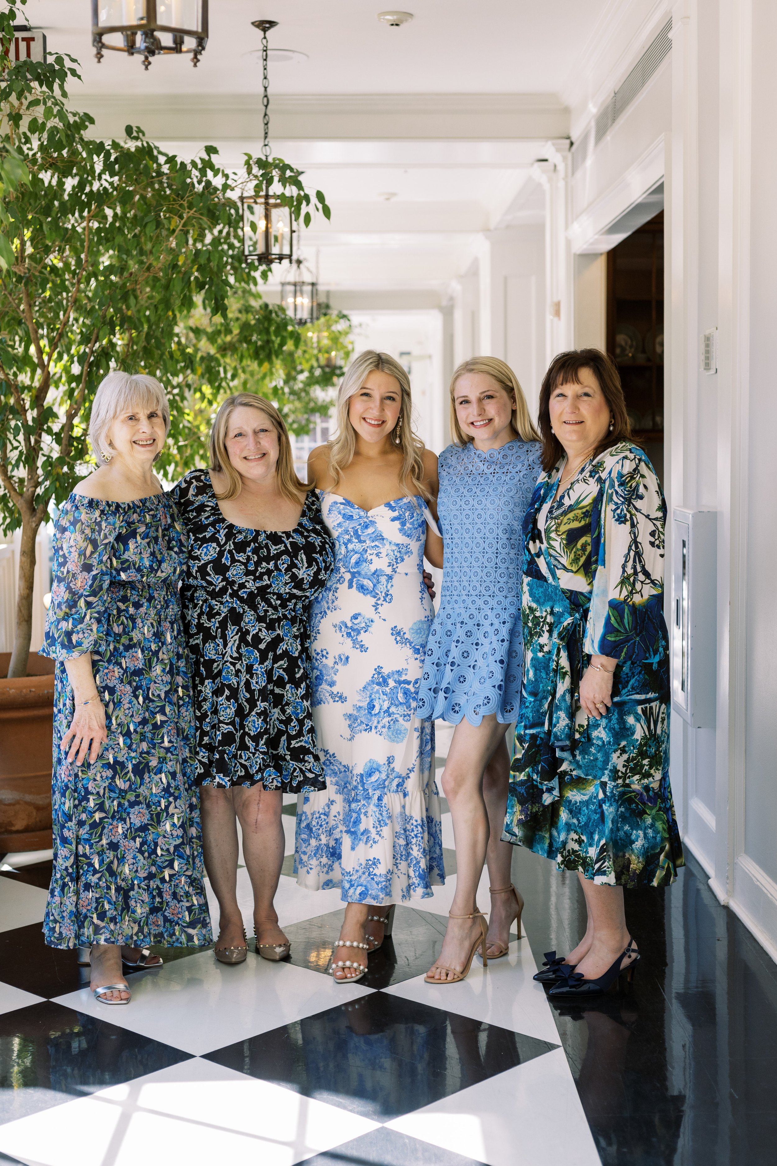 carolinainnbridalshower_bridalshowerchapelhill_bridalshowervenue_blueandwhiteshower-357.jpg