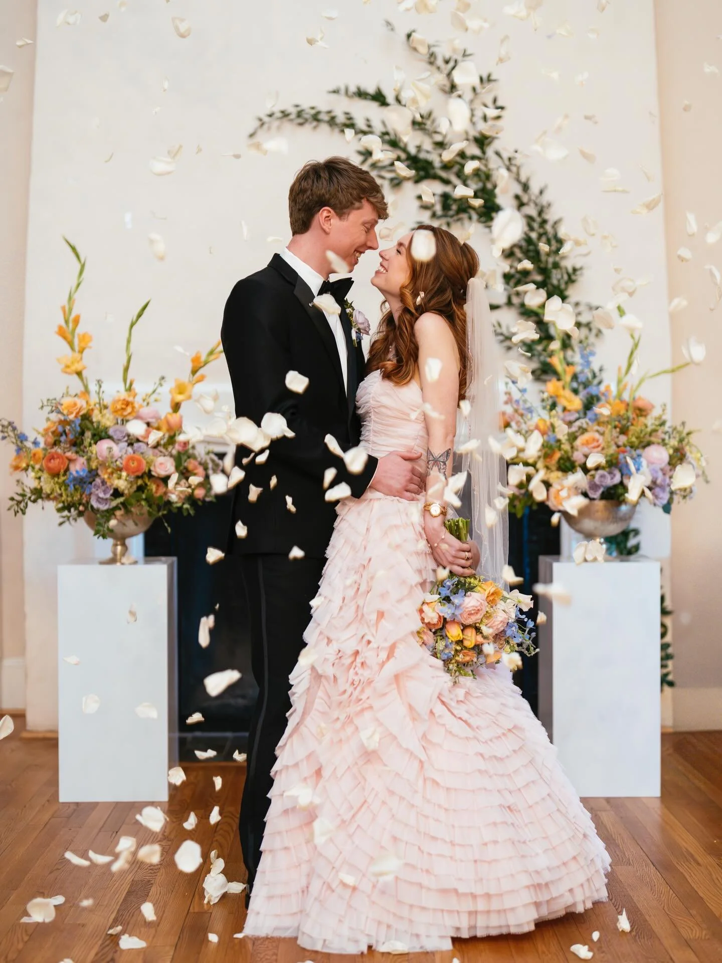 Photos so good that you think we photographed a true life rom-com! Y&rsquo;all, we really do attract the best couples! Congratulations to Paige and EJ! 

Photographer // Amanda with @fancythisphotography 
Venue // @hopevalleycc.1926 
Hair and makeup 