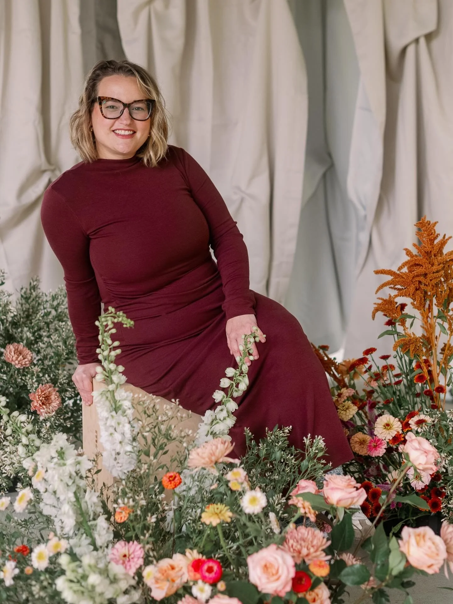 BAM 💥 

Had to hit y&rsquo;all with a fire portrait of myself (thanks to Amanda on the team for this one!) to get your attention! Trust me, if I had a video of me twerking I would&rsquo;ve lead with that one, instead!

Longer days are here and I kno