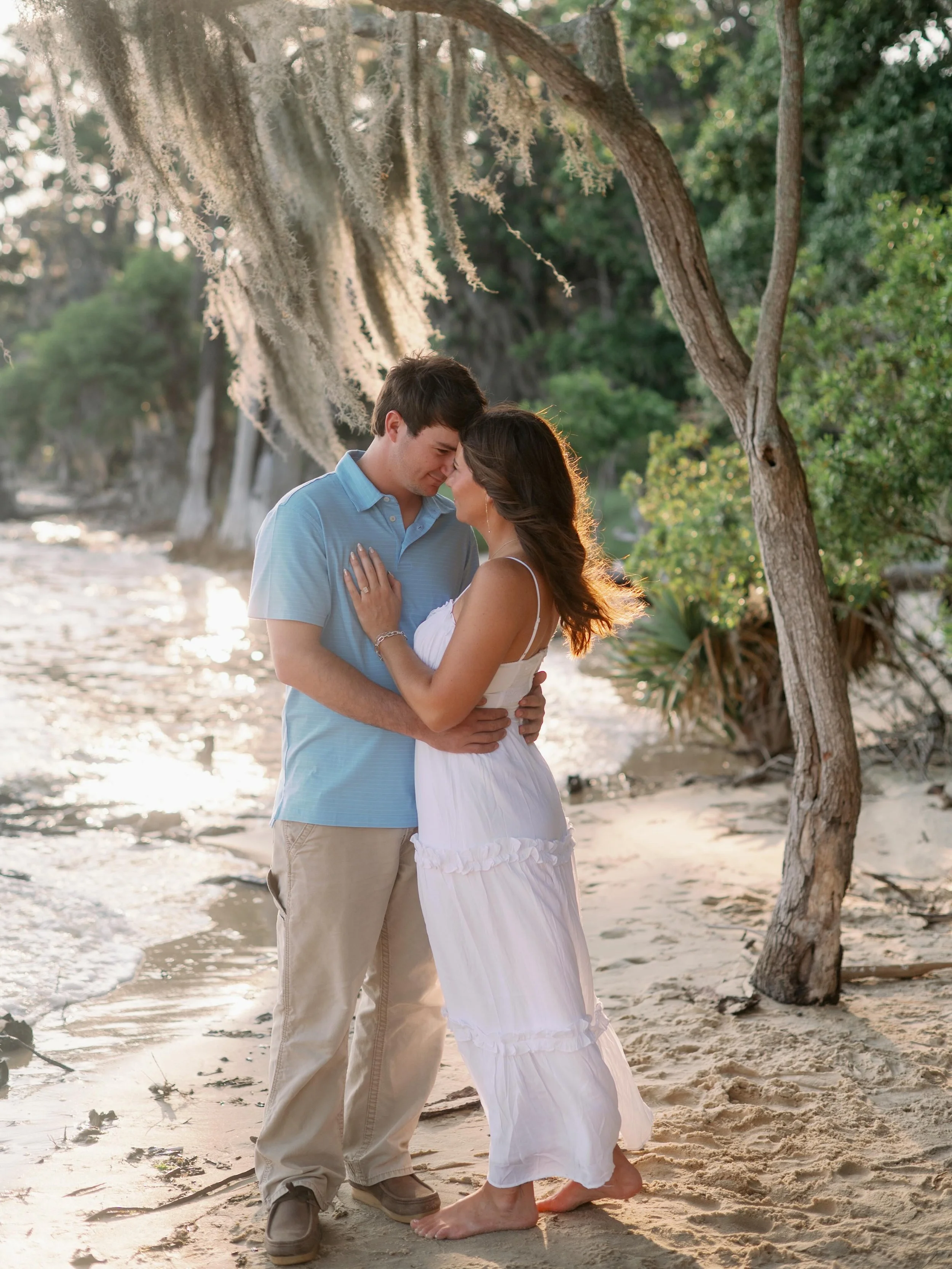 It&rsquo;s giving *the notebook* 🫰 

Cassey and Zeb are ENGAGED! I had so much fun with them yesterday in the corner of my hometown. It felt good to be back and to smell the fresh air coming off of the water. These two in the midst of the water and 