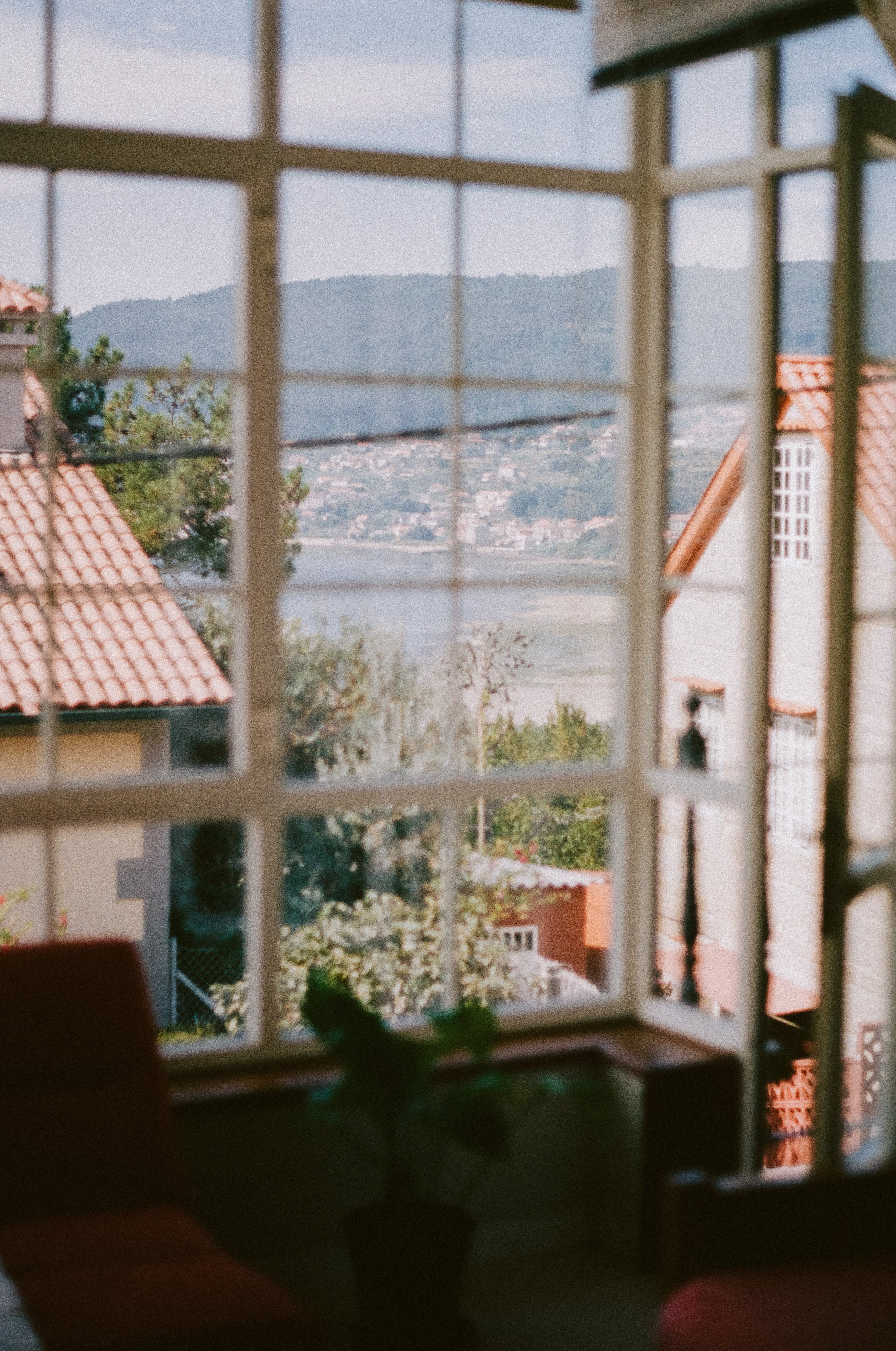 spanish elopement photographer for english speaking couples