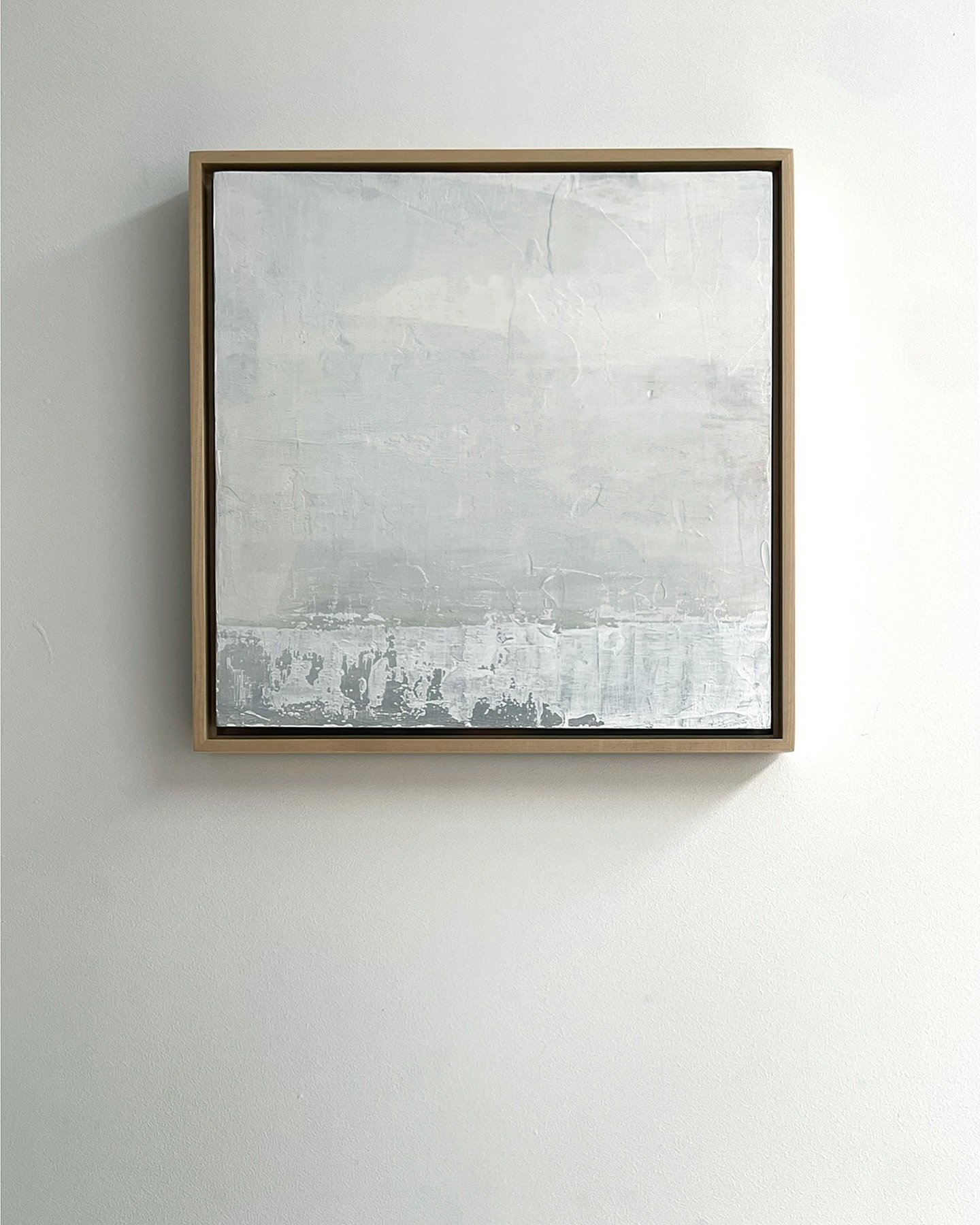 Summer Solstice rolling into SF in typical #karlthefog style, but I love it anyway. This painting is aptly named July. 
.
.
.
.
.
#sf #sanfrancisco #junegloom #fog #originalart #monochromatic #whitehome #monochromaticart