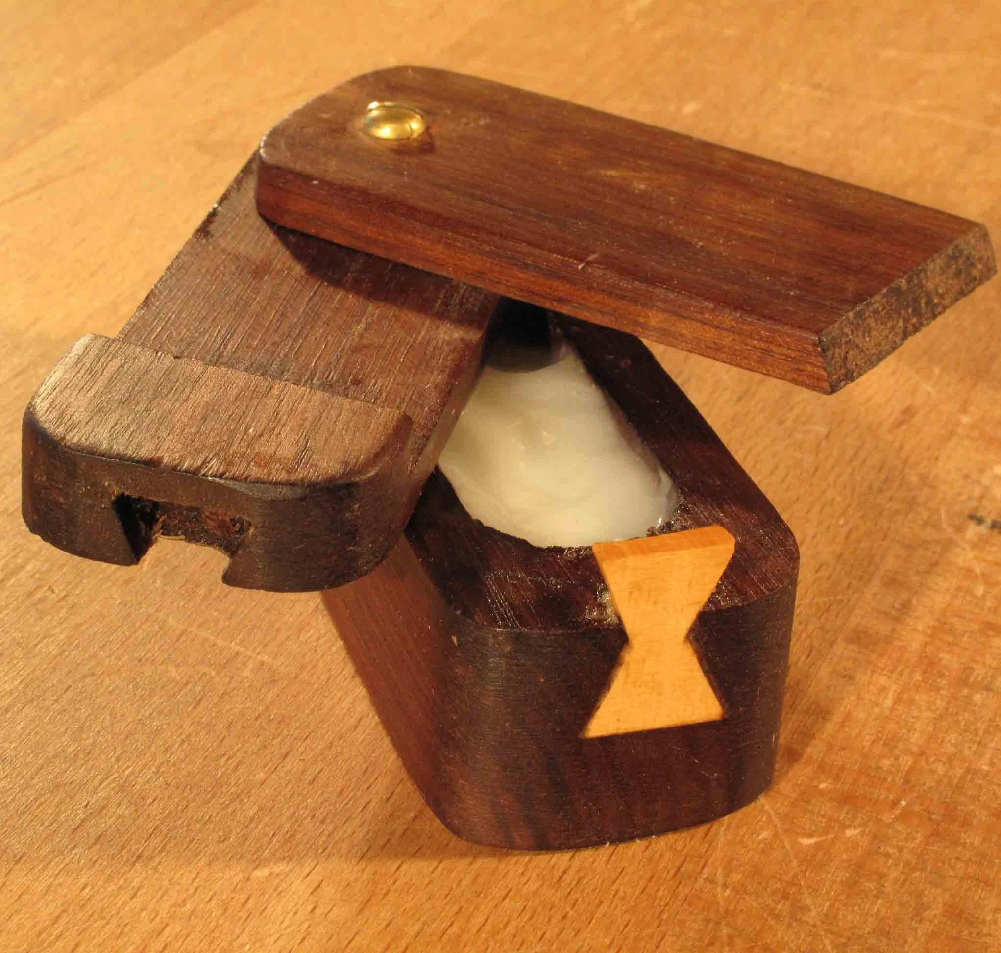 Puzzle Pots w/ Roy Underhill