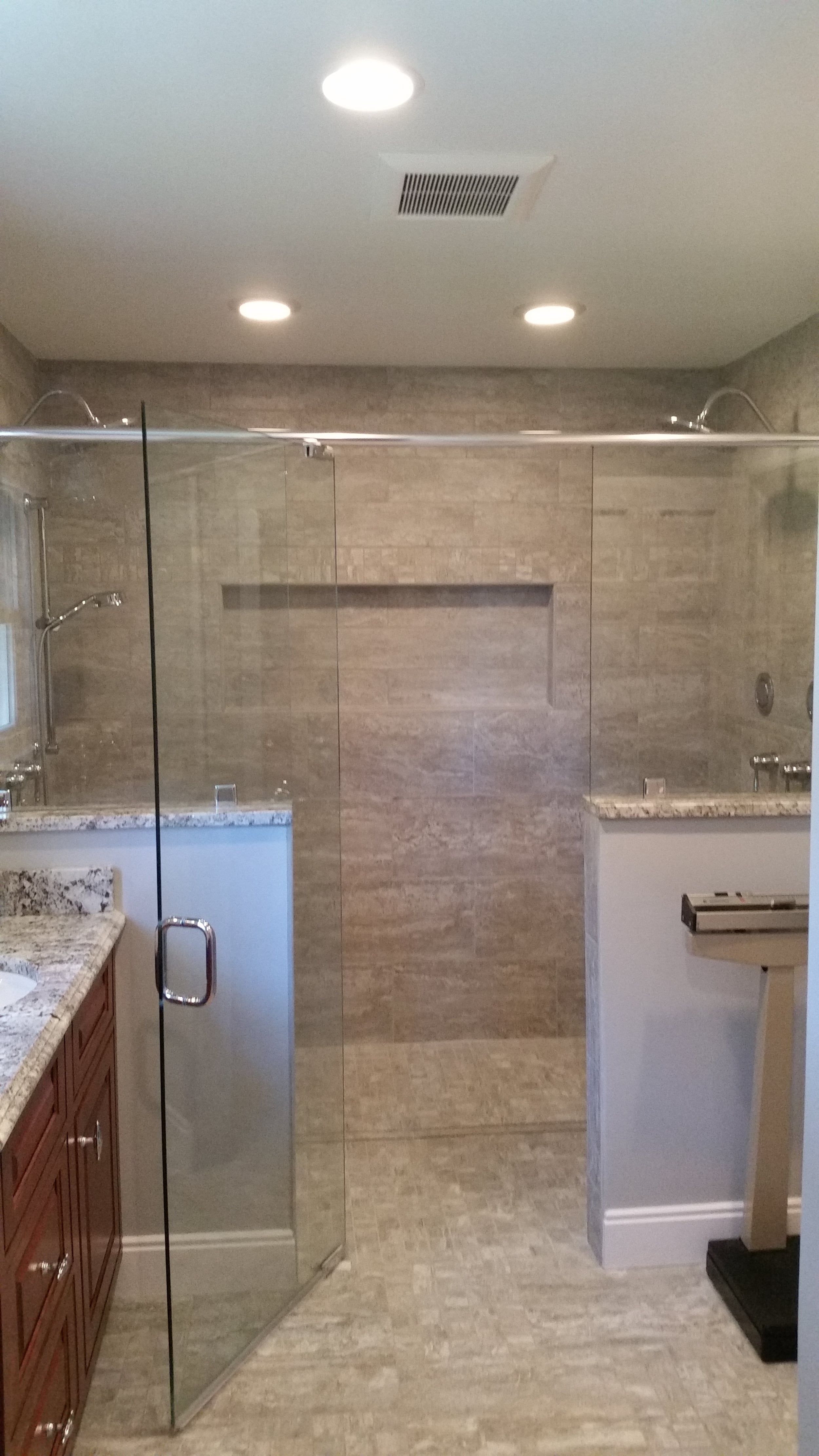 Nowlin Master Bath New Look (3).jpg