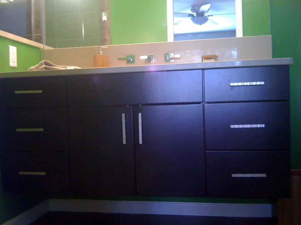 Rekittke Master Bath Vanity New Look.jpg