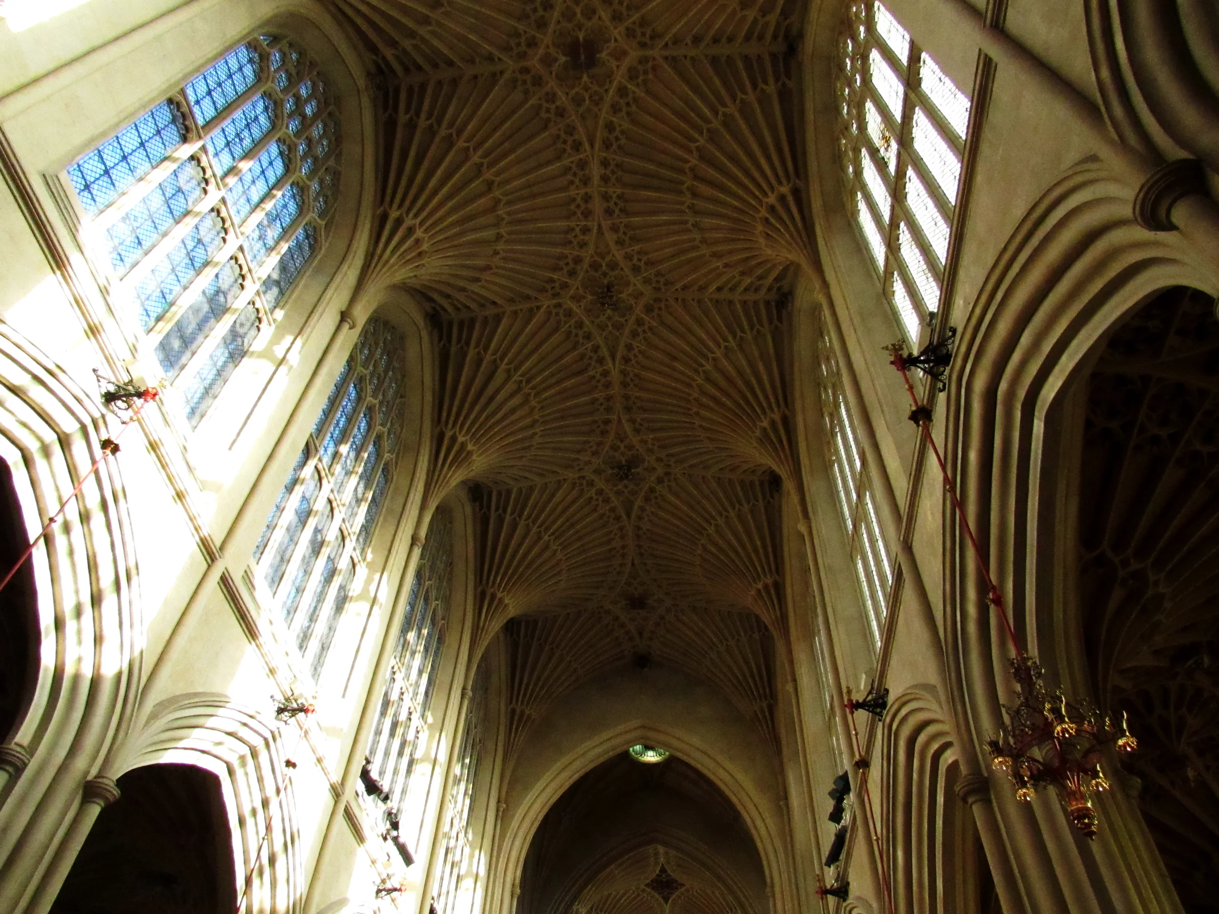 The inside of Bath Abbey. Swoon.