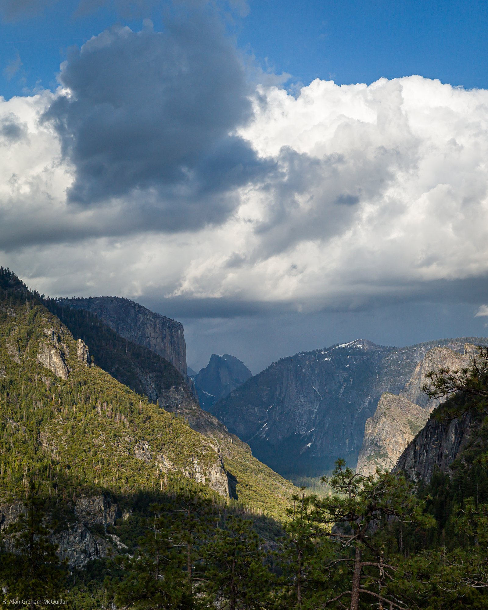 El Capitan and Half dome, Yosemite National Park, California