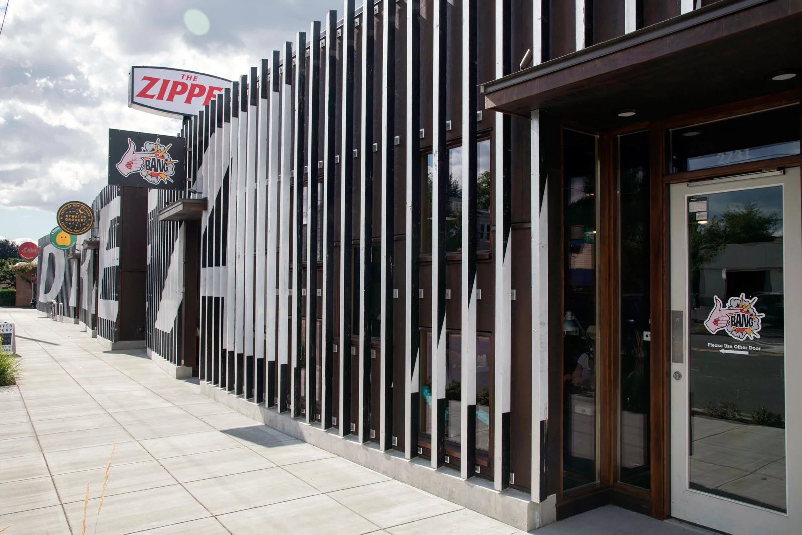 Zipper-07.jpg