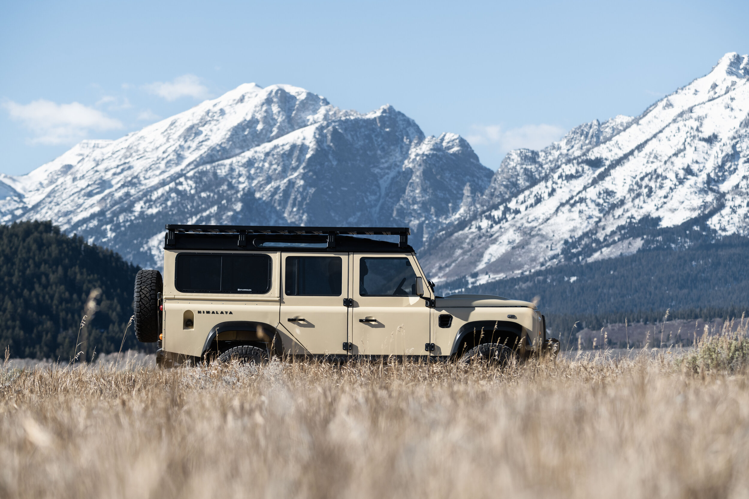 Land Rover Defender Himalaya-11.jpg