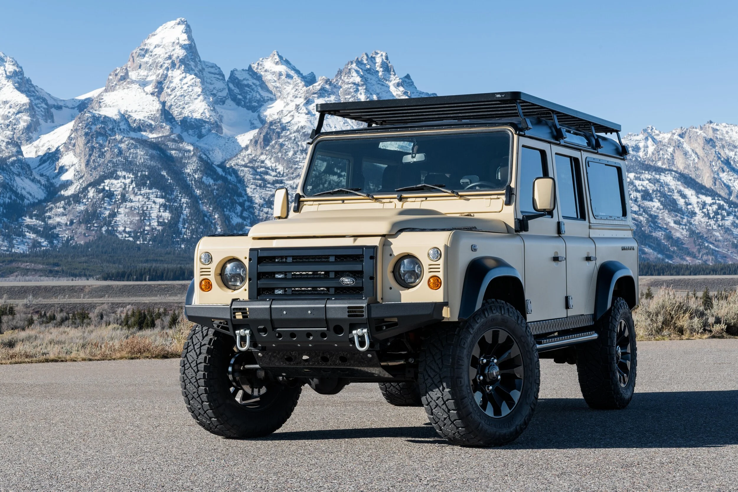 Land Rover Defender Himalaya-4.jpg