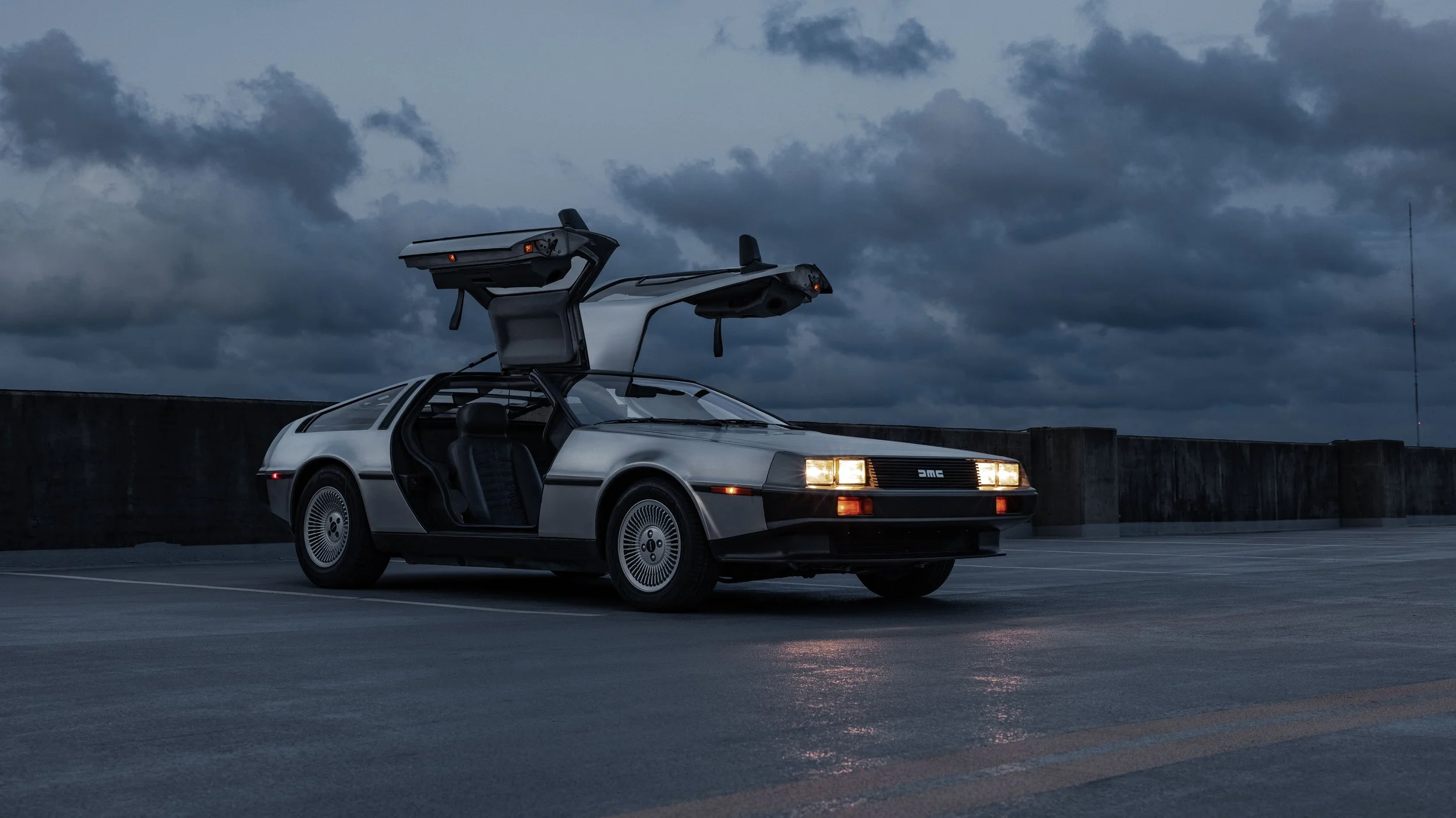 DeLorean-12.JPG