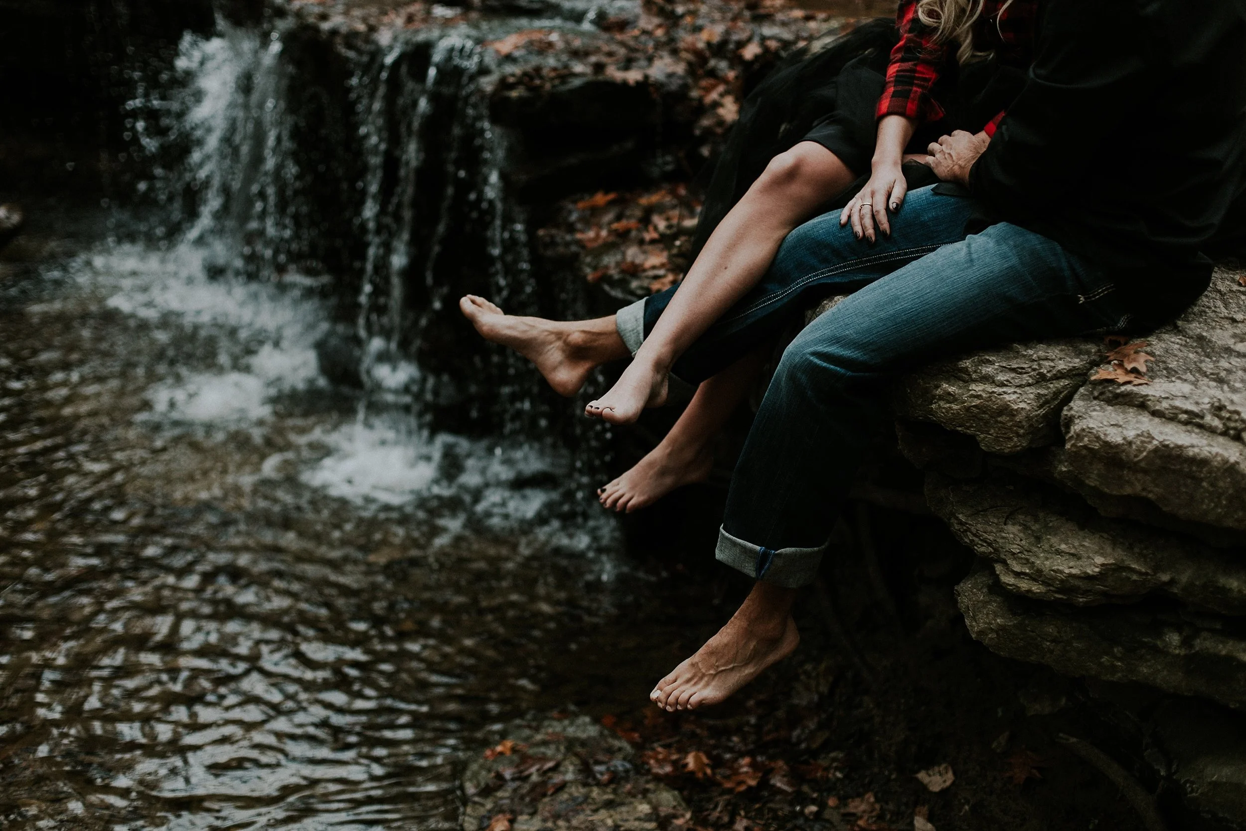 Maggie x Pete | MOODY NEBRASKA ENGAGEMENT