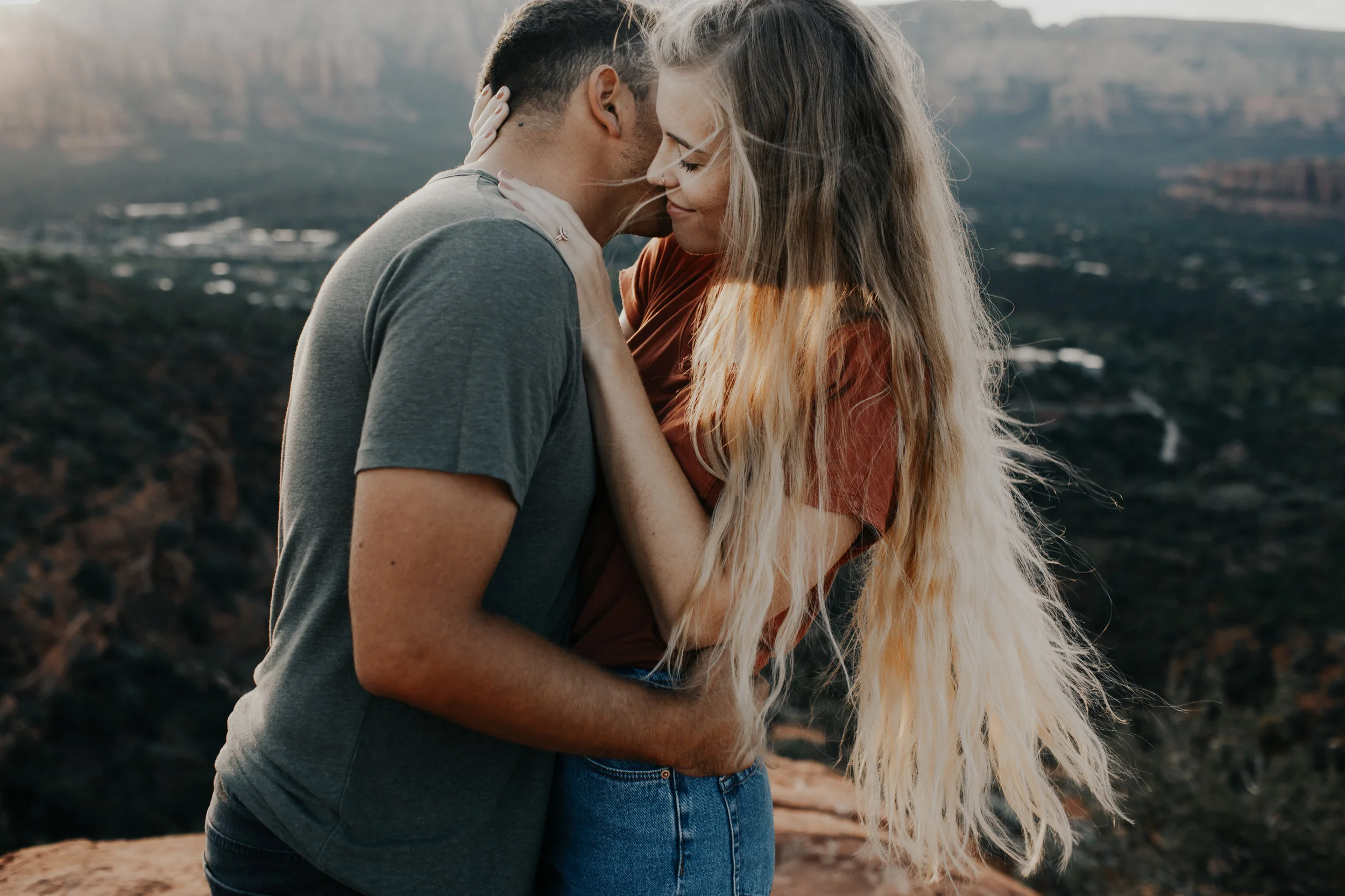 Jamie x Joe // Sedona Arizona Couples Photography // Best Locations for Photoshoots in Sedona AZ