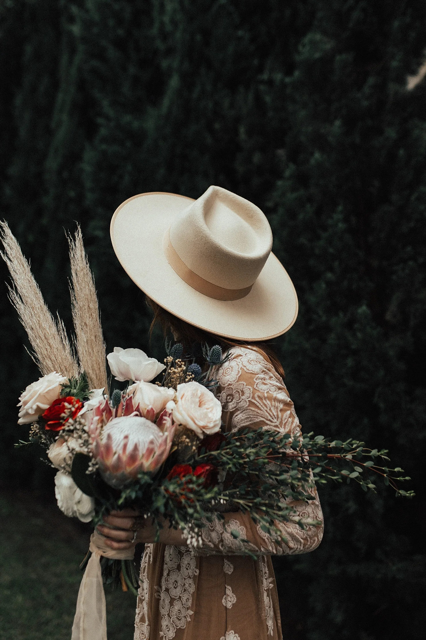 LONG BEACH ELOPEMENT INDIE BRIDE BOHO LOS ANGELES PHOTOGRAPHER RACHEL WAKEFIELD LA ELOPEMENT PHOTOGRAPHER-63.jpg
