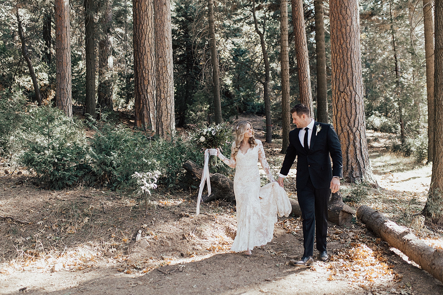 TrevorOaksandKamiTroeshWeddingSkyParkWeddingsCaliforniaPhotographerRachelWakefield-197.jpg