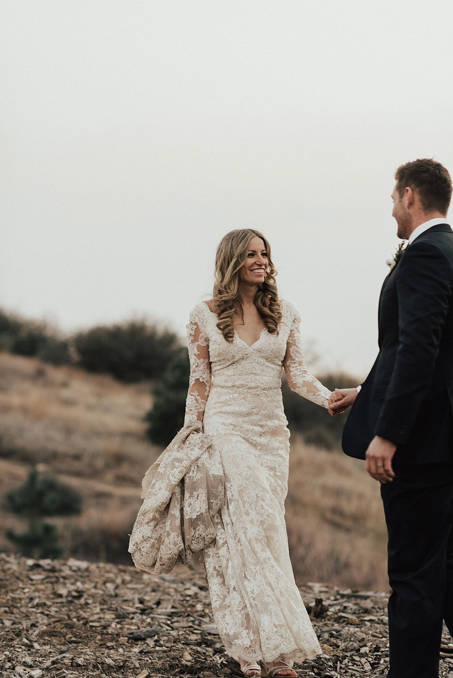 TrevorOaksandKamiTroeshWeddingSkyParkWeddingsCaliforniaPhotographerRachelWakefield-879.jpg