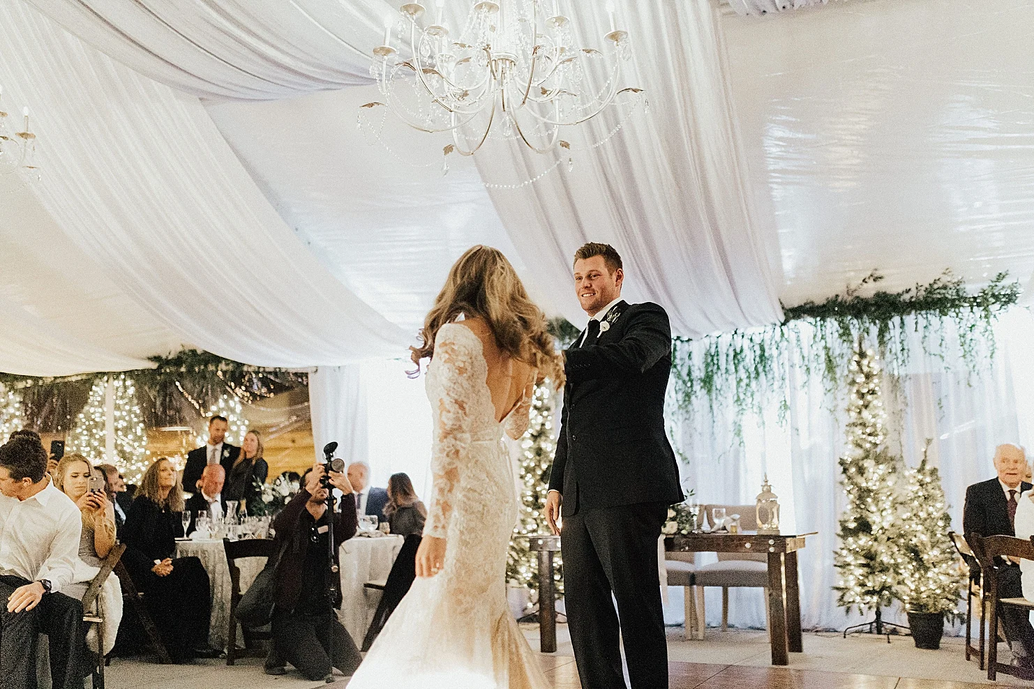 TrevorOaksandKamiTroeshWeddingSkyParkWeddingsCaliforniaPhotographerRachelWakefield-1120.jpg