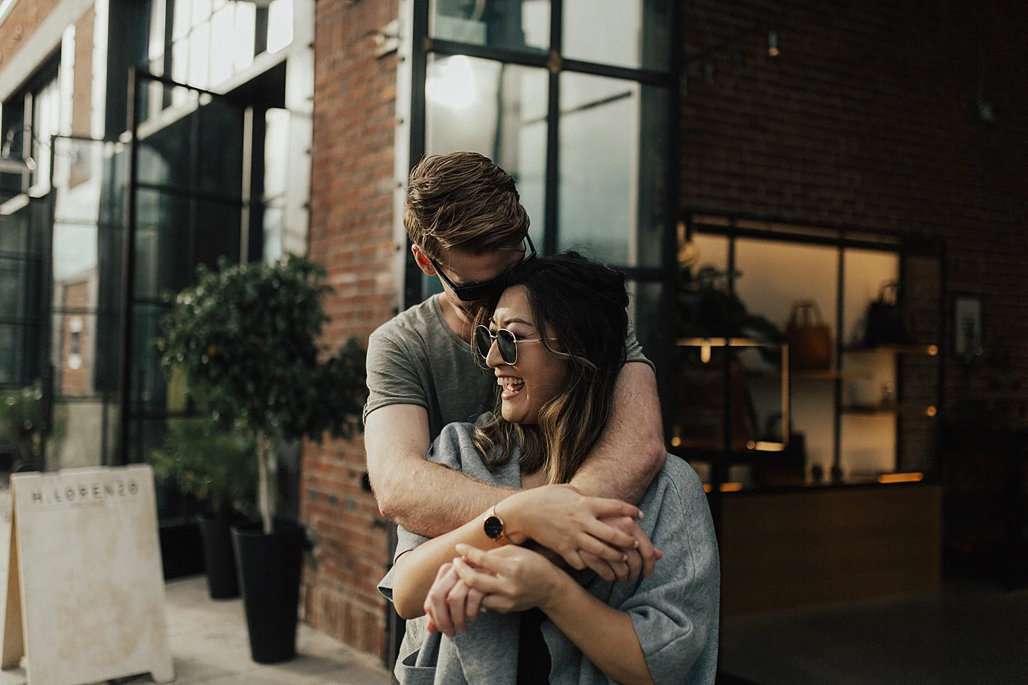 RachelWakefieldLosAngelesEngagementPhotographerDTLAEdgyArtsDistrictCouplesShootJohnxKelly-79.jpg