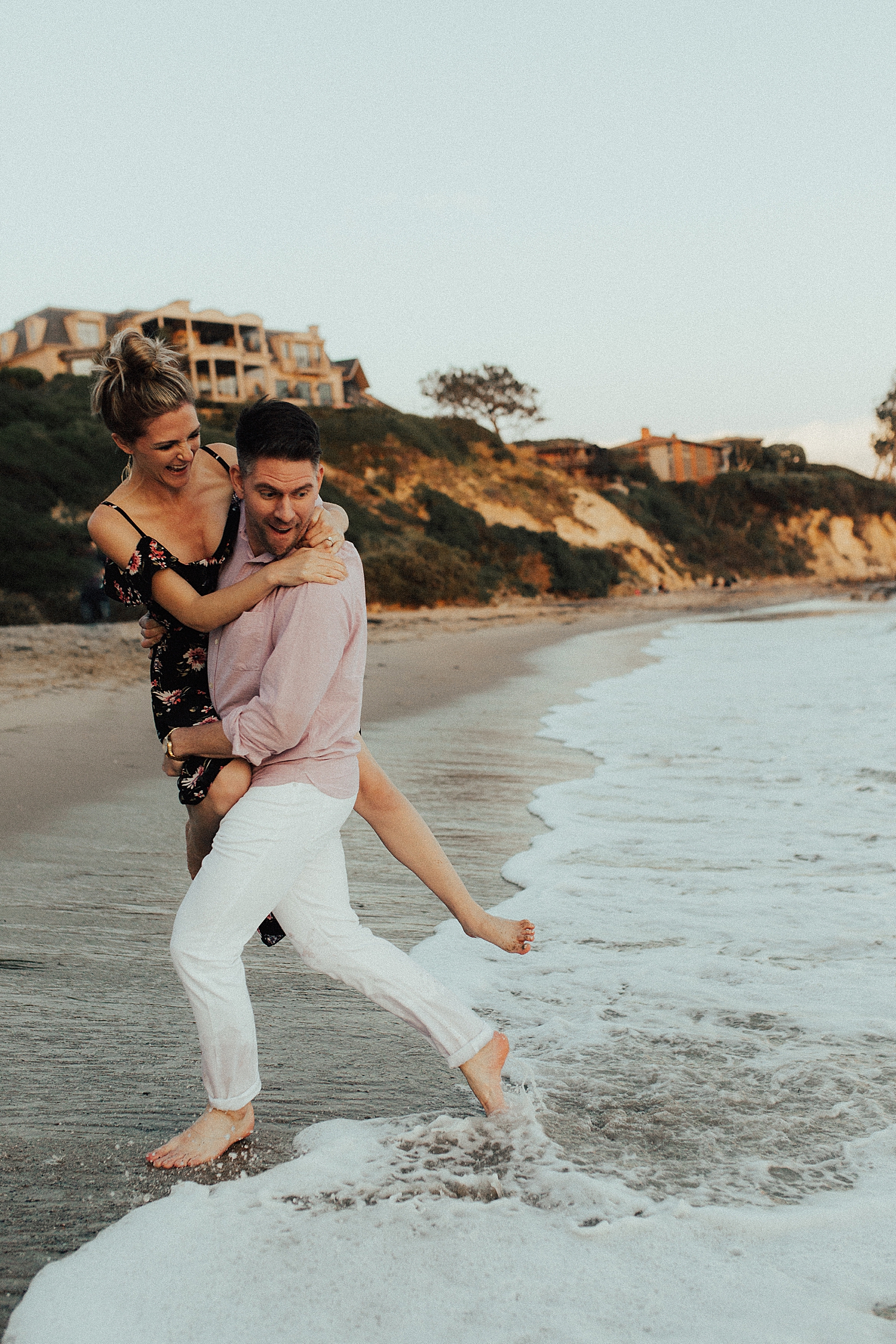 SoCalEngagementPhotographerOrangeCountyCouplesBeachShootRachelWakefield-118.jpg