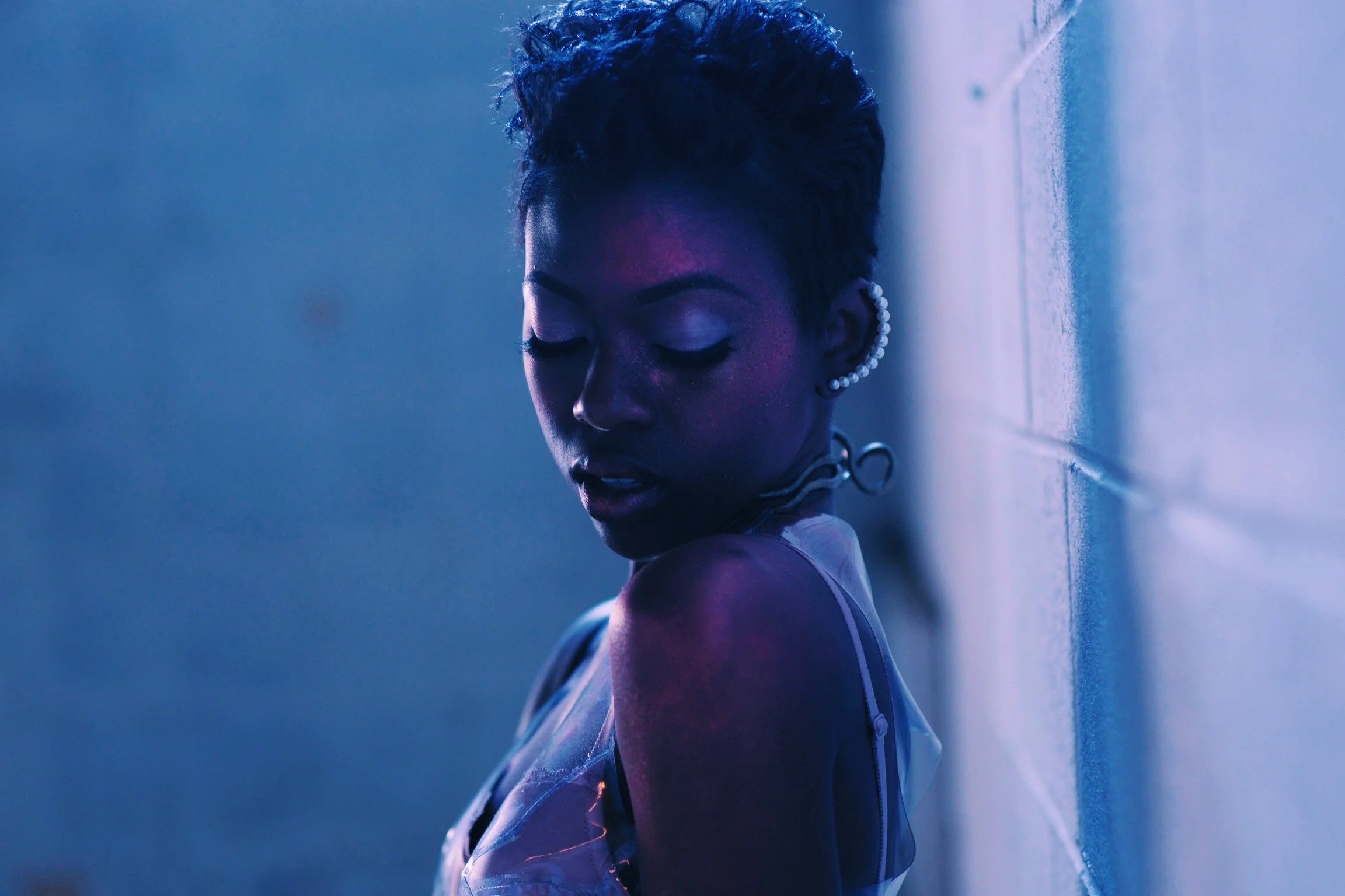 Model Behavior Trailer Set