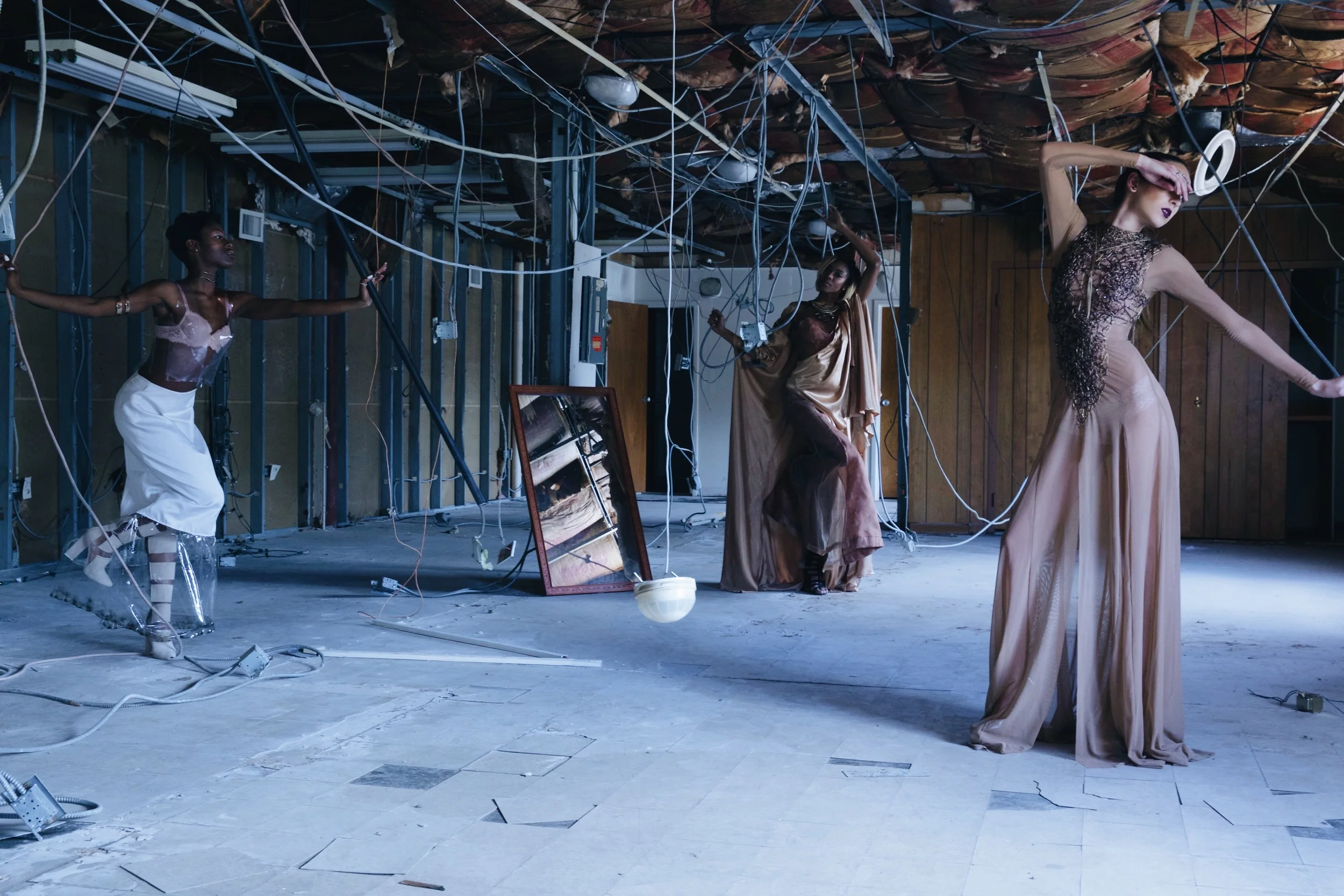 Model Behavior Trailer Set