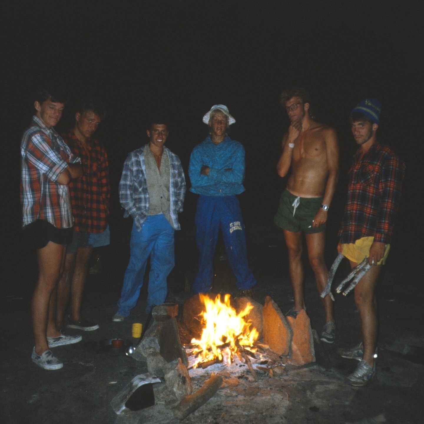 🔥🔥🔥🔥🔥🔥🔥
Warm fire, good company, great outdoors

📸 1: 1988
📸 2: 1993
📸 3: 1984

#lvithrowbackthursday