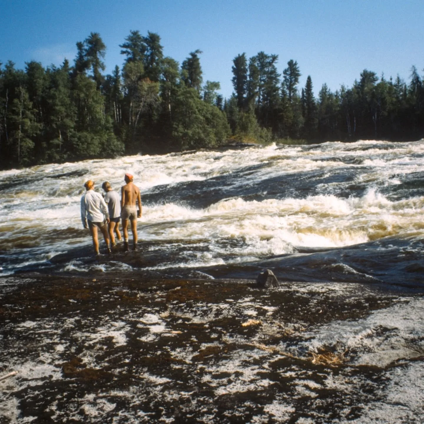Water and portage trails π²
Friendship and fellowship πΆ
#lvithrowbackthursday 
1) 1983 Fred's Crew
2) 1999 Patty and Ann Hobday's Crew
3) 1987 Scott Kemp's Crew
4) 1994 Heather Rood's Crew
5) 1990 Mark Morrissey's Crew