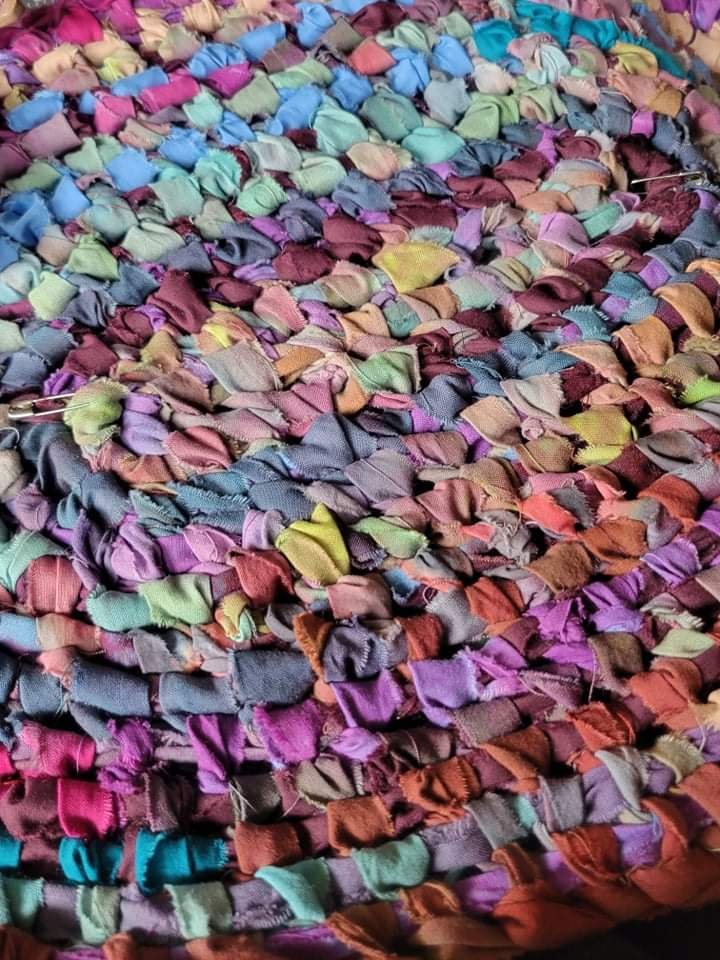 Punch and Hook Club:  Amish Toothbrush Rag Rug