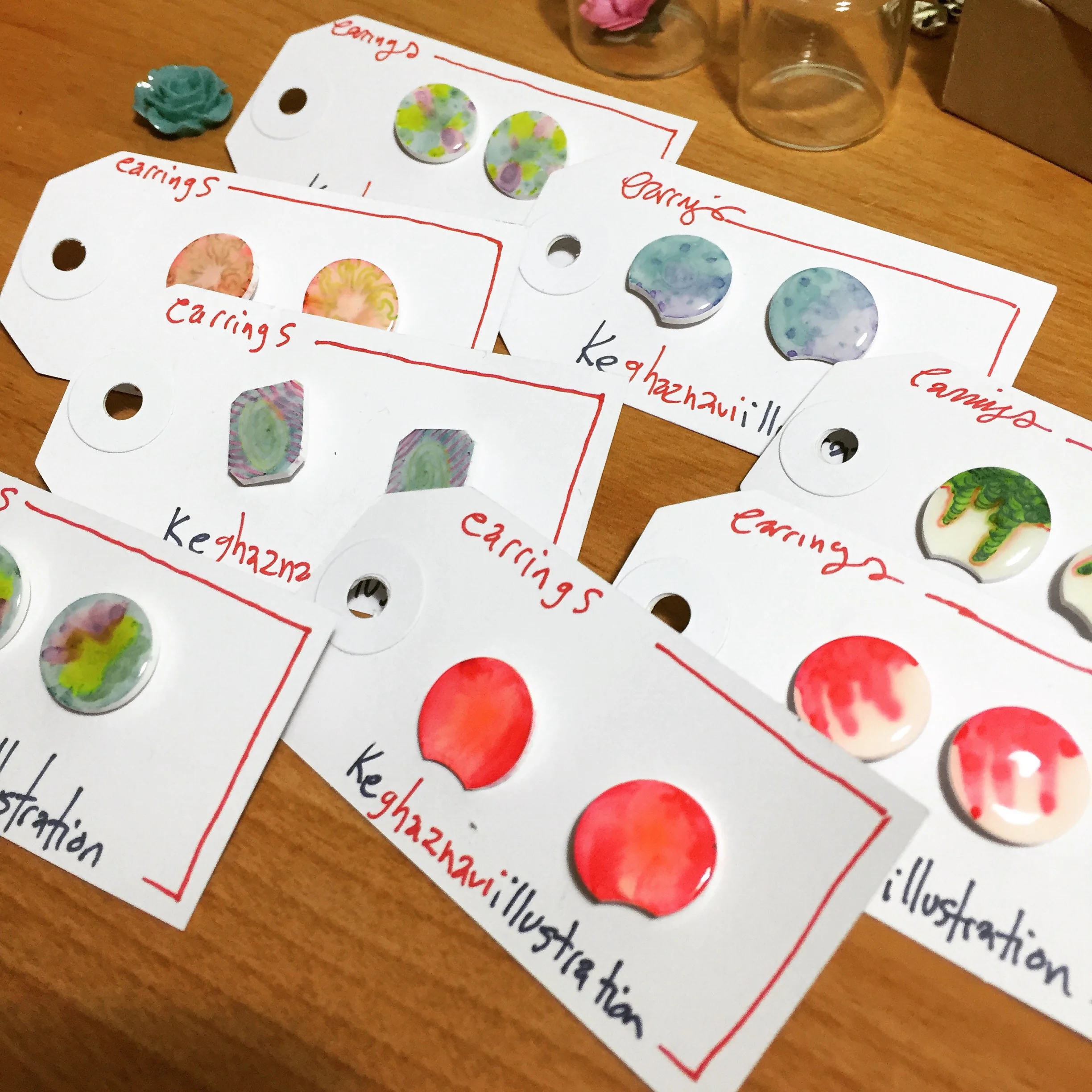 I use markers when I make earrings.