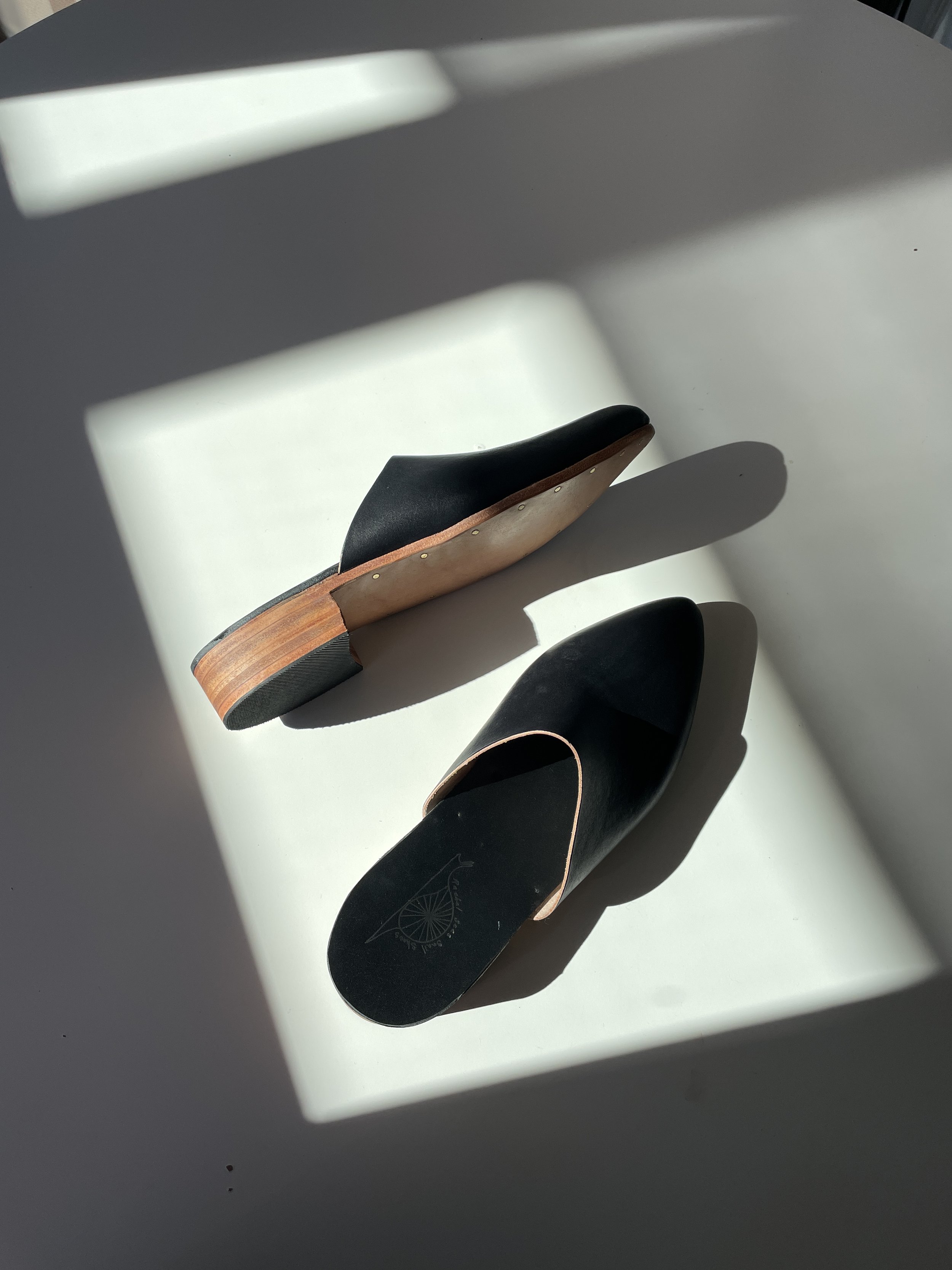 MADE TO ORDER BLACK MULE — Rachel Sees Snail Shoes